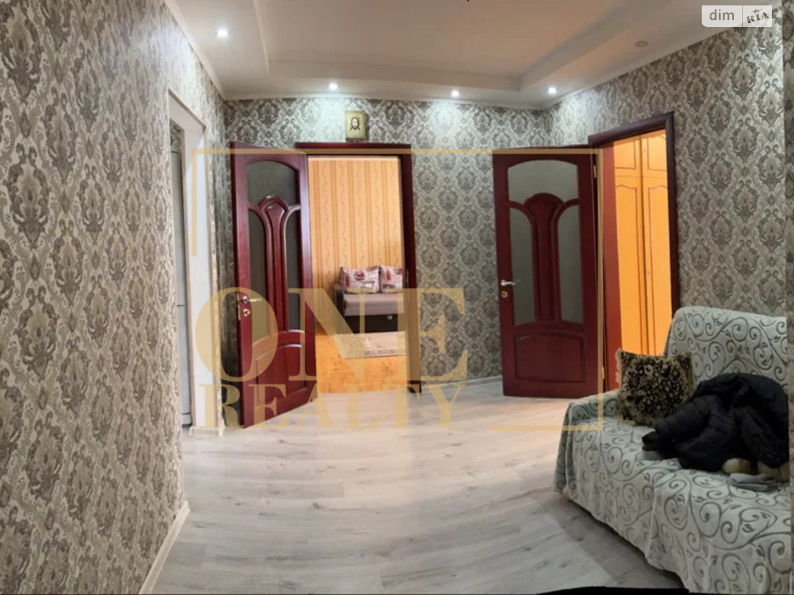 Продаж трикімнатної квартири в Києві, на вул. Наталії Ужвій 5, район Мостицький Масив фото 1 Продаж трикімнатної квартири в Києві, на вул. Наталії Ужвій 5, район Мостицький Масив фото 1