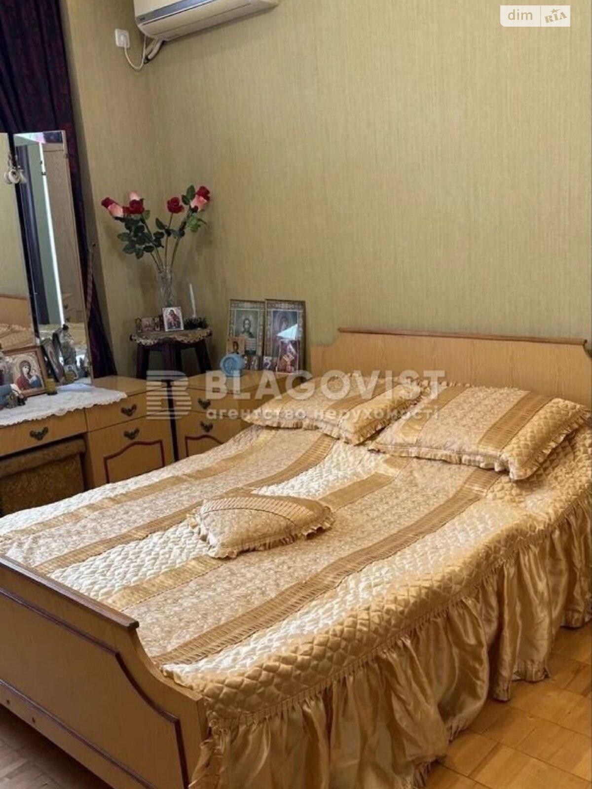 Продаж трикімнатної квартири в Києві, на вул. Наталії Ужвій 5, район Мостицький Масив фото 1 Продаж трикімнатної квартири в Києві, на вул. Наталії Ужвій 5, район Мостицький Масив фото 1
