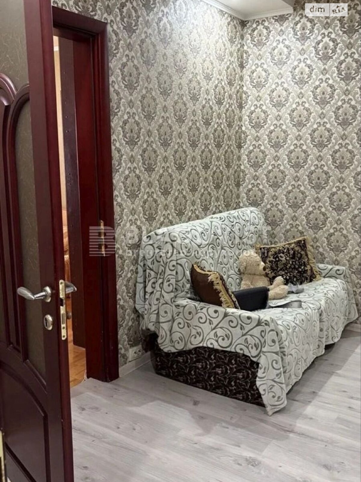 Продаж трикімнатної квартири в Києві, на вул. Наталії Ужвій 5, район Мостицький Масив фото 1 Продаж трикімнатної квартири в Києві, на вул. Наталії Ужвій 5, район Мостицький Масив фото 1