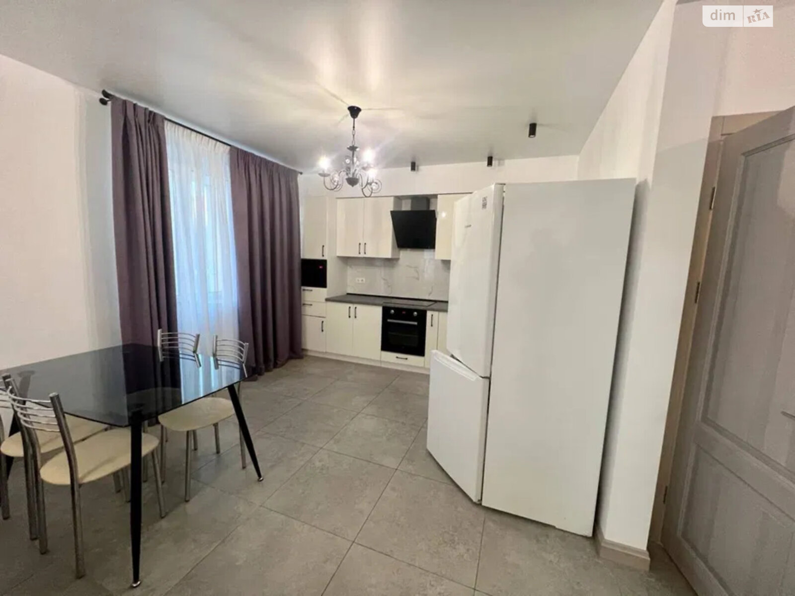 Продажа двухкомнатной квартиры в Киеве, на ул. Новомостицкая 15, район Мостицкий Массив фото 1 Продажа двухкомнатной квартиры в Киеве, на ул. Новомостицкая 15, район Мостицкий Массив фото 1