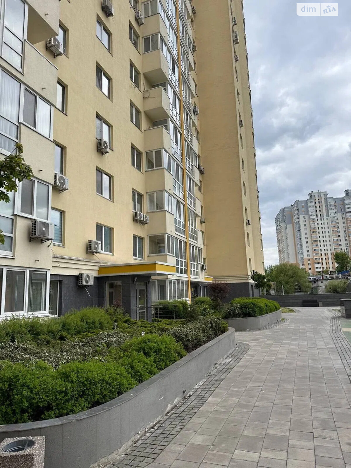 Продаж однокімнатної квартири в Києві, на вул. Новомостицька 15, район Мостицький Масив фото 1 Продаж однокімнатної квартири в Києві, на вул. Новомостицька 15, район Мостицький Масив фото 1