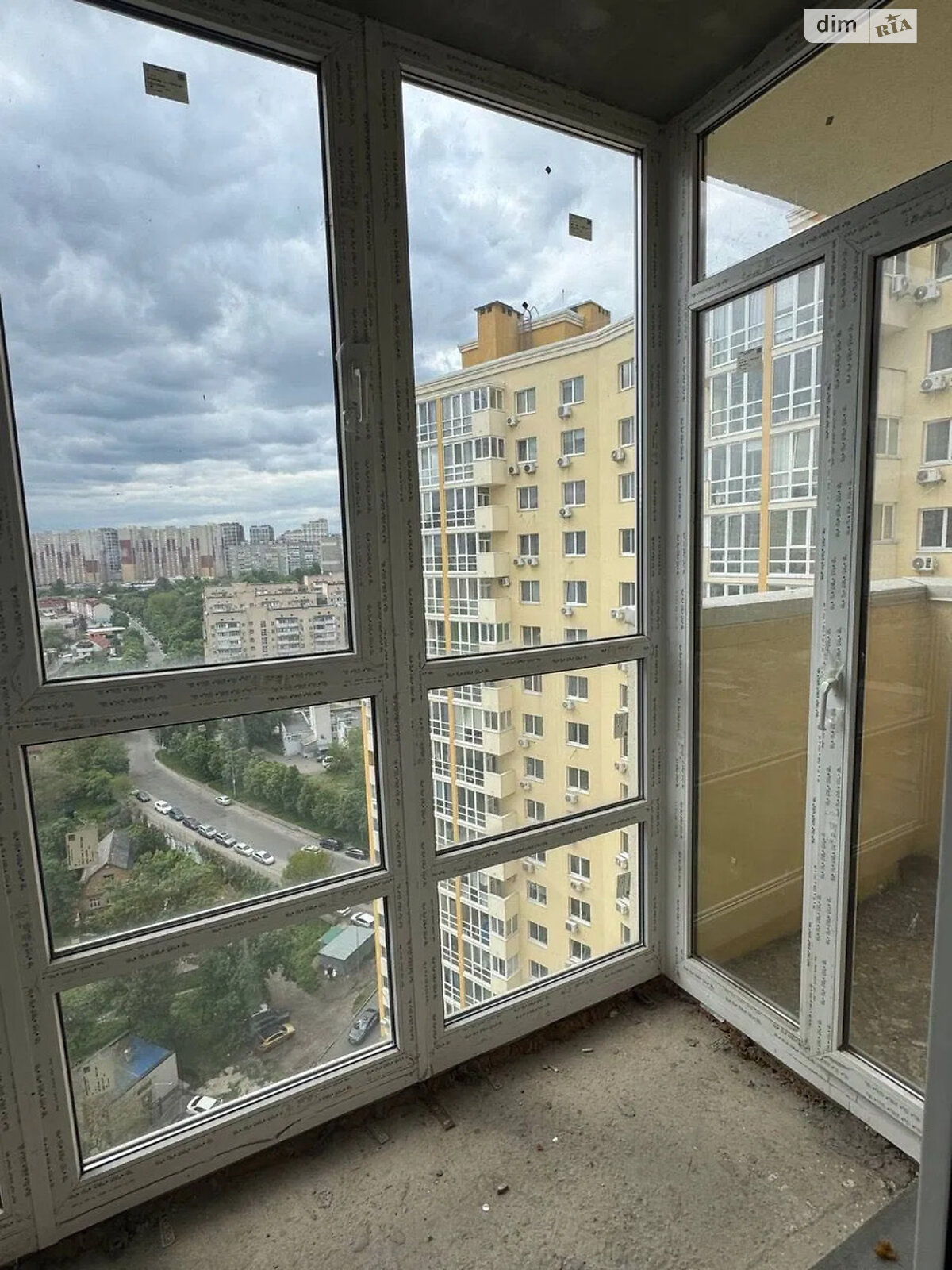 Продаж однокімнатної квартири в Києві, на вул. Новомостицька 15, район Мостицький Масив фото 1 Продаж однокімнатної квартири в Києві, на вул. Новомостицька 15, район Мостицький Масив фото 1