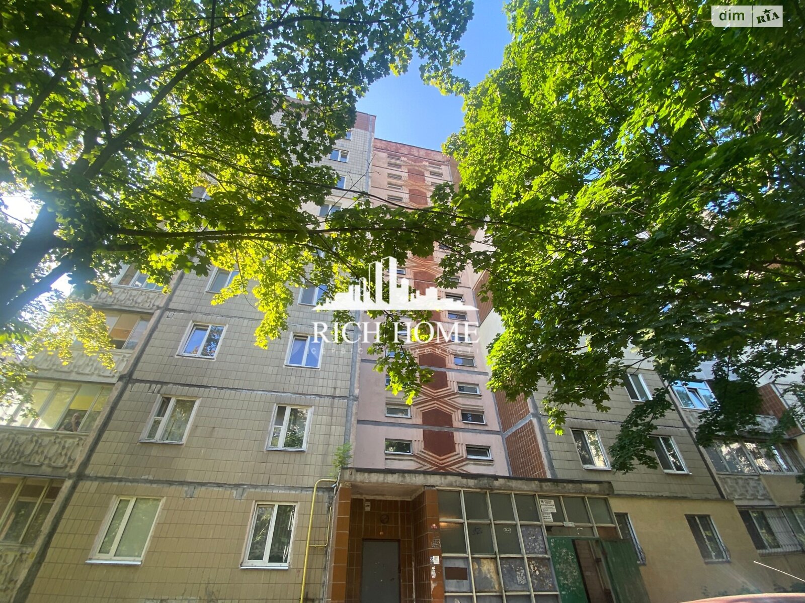 Продаж трикімнатної квартири в Києві, на вул. Новомостицька 2Г, район Мостицький Масив фото 1 Продаж трикімнатної квартири в Києві, на вул. Новомостицька 2Г, район Мостицький Масив фото 1