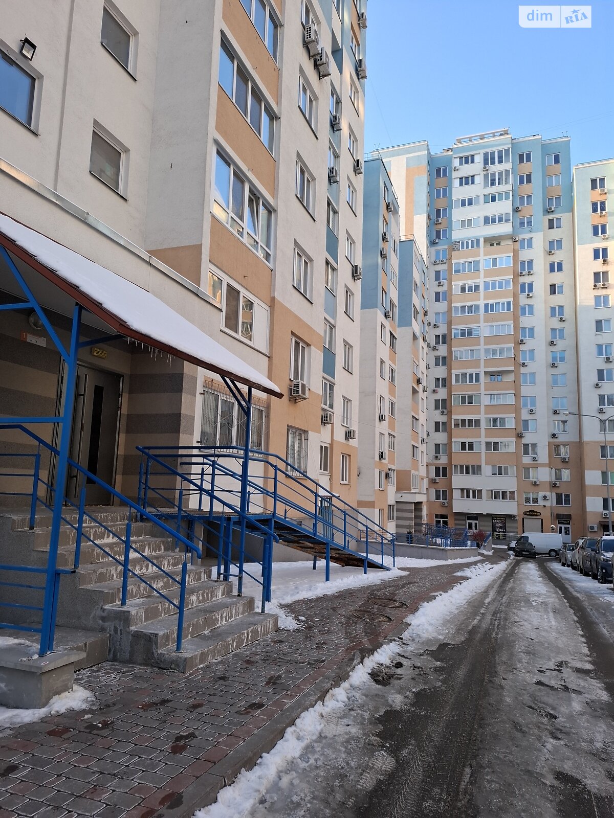 Продаж двокімнатної квартири в Києві, на вул. Сергія Данченка, район Мостицький Масив фото 1 Продаж двокімнатної квартири в Києві, на вул. Сергія Данченка, район Мостицький Масив фото 1