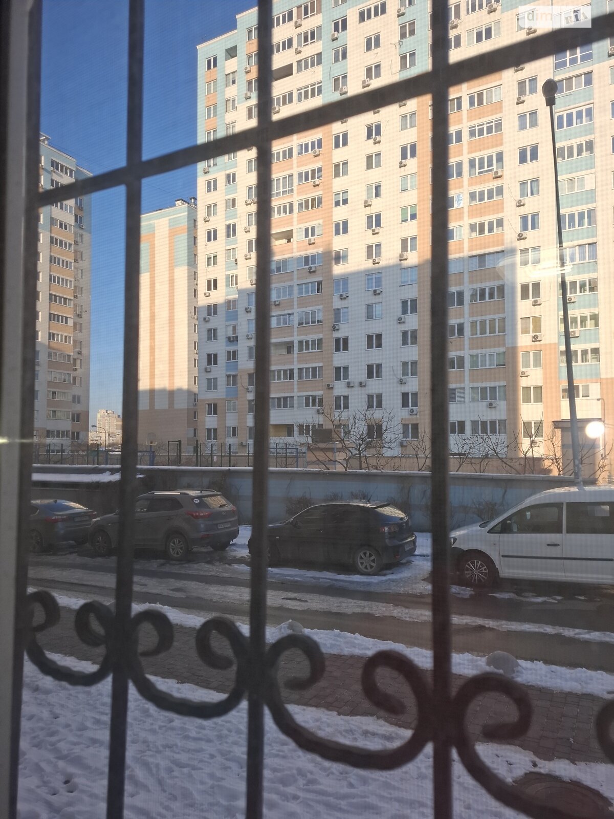 Продажа двухкомнатной квартиры в Киеве, на ул. Сергeя Данченко 28, район Мостицкий Массив фото 1 Продажа двухкомнатной квартиры в Киеве, на ул. Сергeя Данченко 28, район Мостицкий Массив фото 1