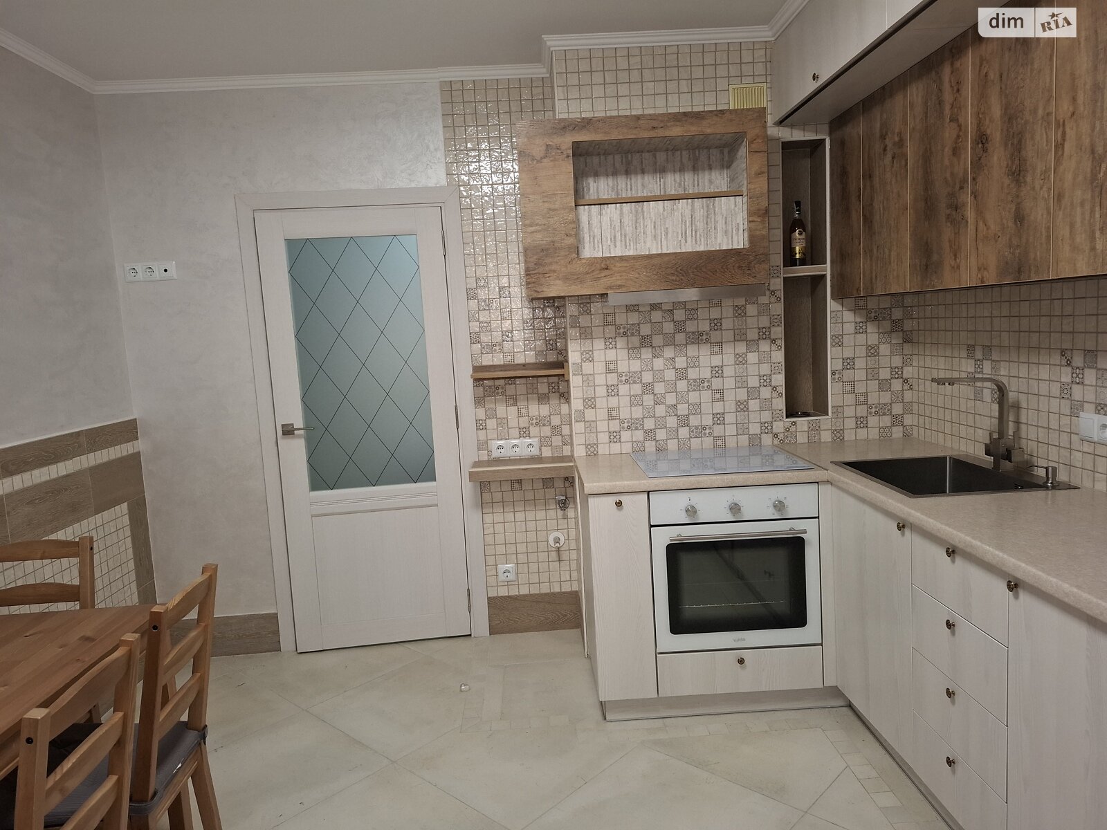 Продажа двухкомнатной квартиры в Киеве, на ул. Сергeя Данченко 28, район Мостицкий Массив фото 1 Продажа двухкомнатной квартиры в Киеве, на ул. Сергeя Данченко 28, район Мостицкий Массив фото 1