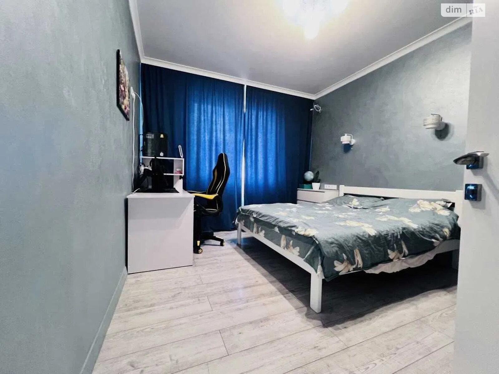 Продаж трикімнатної квартири в Києві, на вул. Сергія Данченка 32А, район Мостицький Масив фото 1 Продаж трикімнатної квартири в Києві, на вул. Сергія Данченка 32А, район Мостицький Масив фото 1