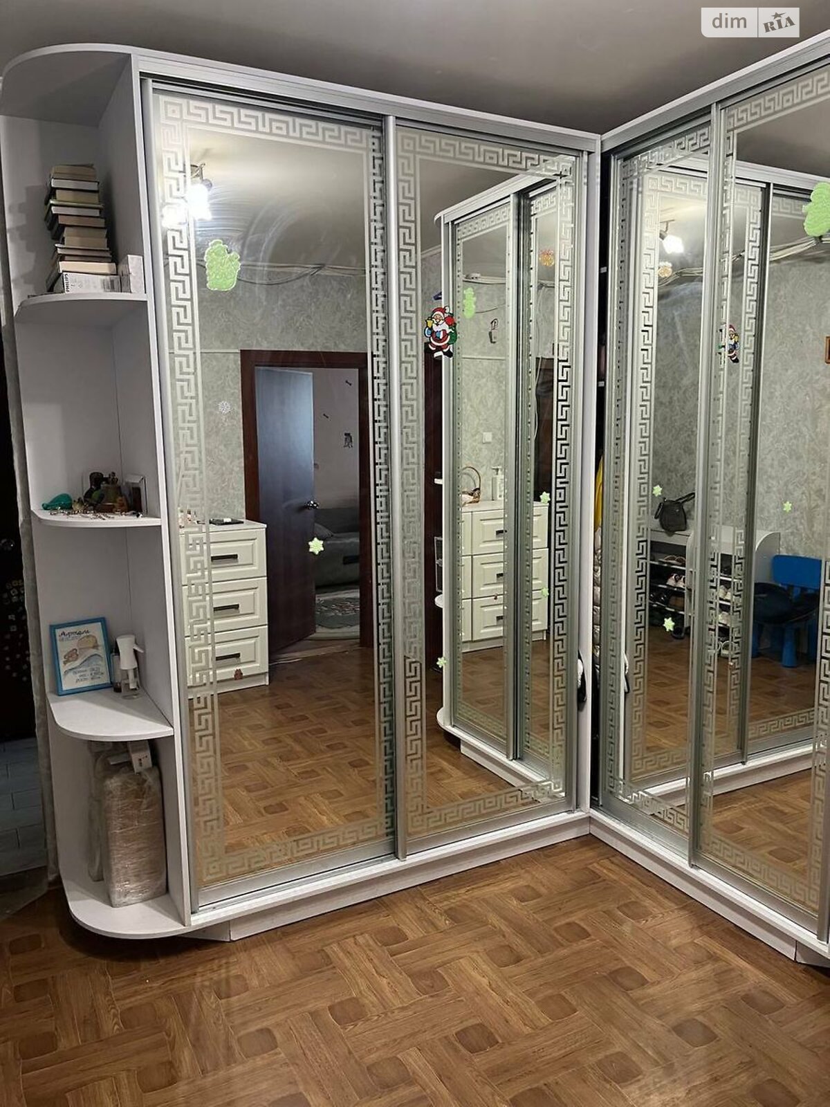 Продаж трикімнатної квартири в Києві, на вул. Сергія Данченка 3, район Мостицький Масив фото 1 Продаж трикімнатної квартири в Києві, на вул. Сергія Данченка 3, район Мостицький Масив фото 1