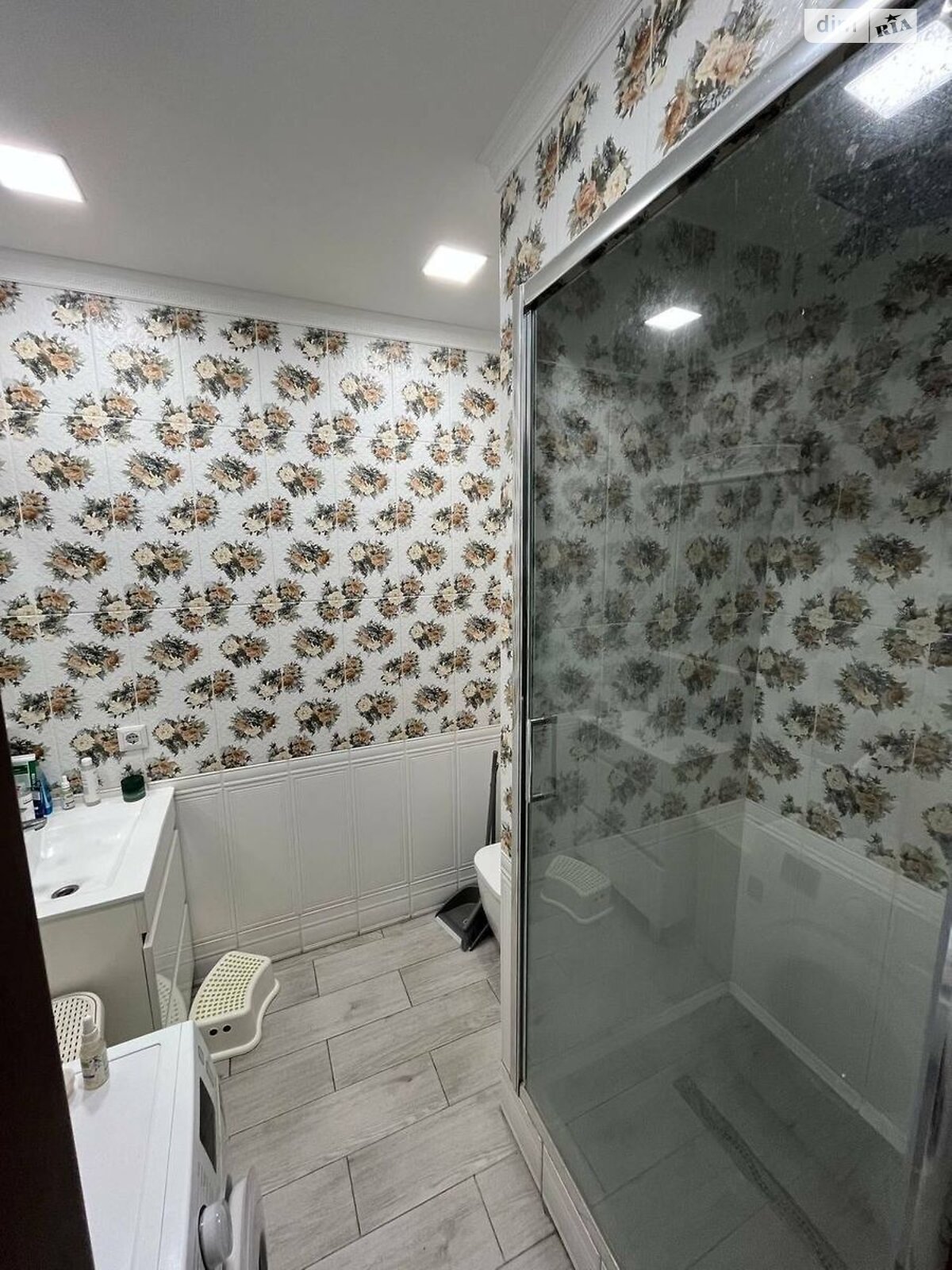 Продаж трикімнатної квартири в Києві, на вул. Сергія Данченка 3, район Мостицький Масив фото 1 Продаж трикімнатної квартири в Києві, на вул. Сергія Данченка 3, район Мостицький Масив фото 1