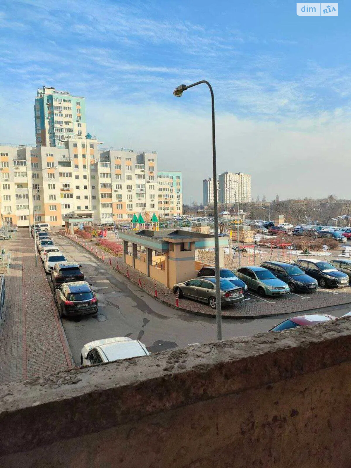 Продажа трехкомнатной квартиры в Киеве, на ул. Сергeя Данченко 28Б, район Мостицкий Массив фото 1 Продажа трехкомнатной квартиры в Киеве, на ул. Сергeя Данченко 28Б, район Мостицкий Массив фото 1