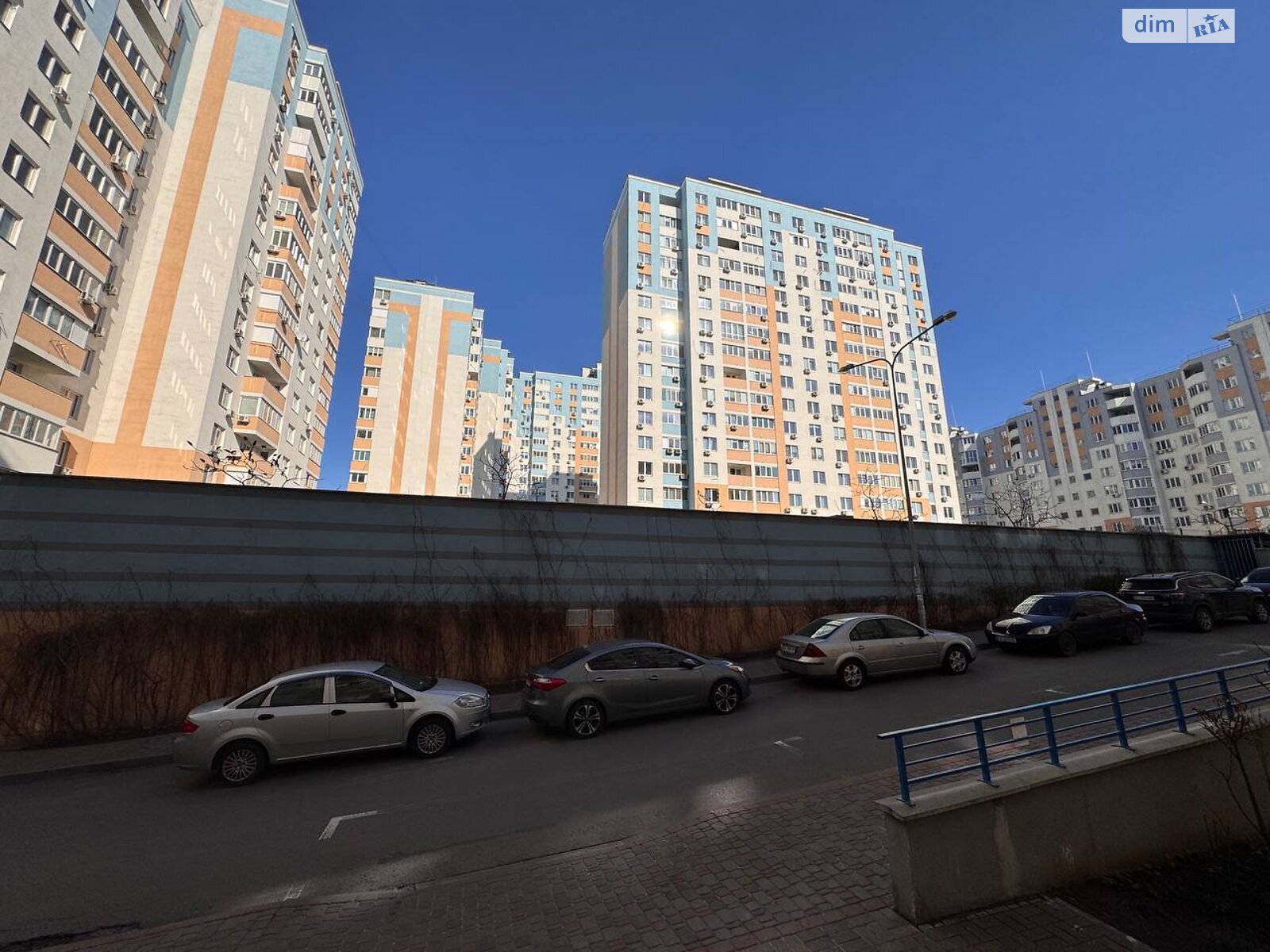 Продажа двухкомнатной квартиры в Киеве, на ул. Сергeя Данченко 28, район Мостицкий Массив фото 1 Продажа двухкомнатной квартиры в Киеве, на ул. Сергeя Данченко 28, район Мостицкий Массив фото 1