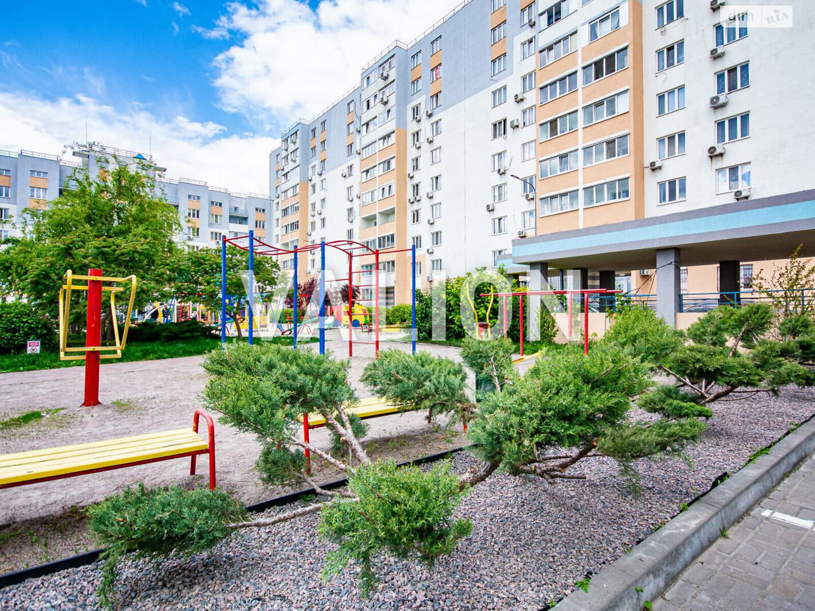 Продажа трехкомнатной квартиры в Киеве, на ул. Сергeя Данченко 28Б, район Мостицкий Массив фото 1 Продажа трехкомнатной квартиры в Киеве, на ул. Сергeя Данченко 28Б, район Мостицкий Массив фото 1