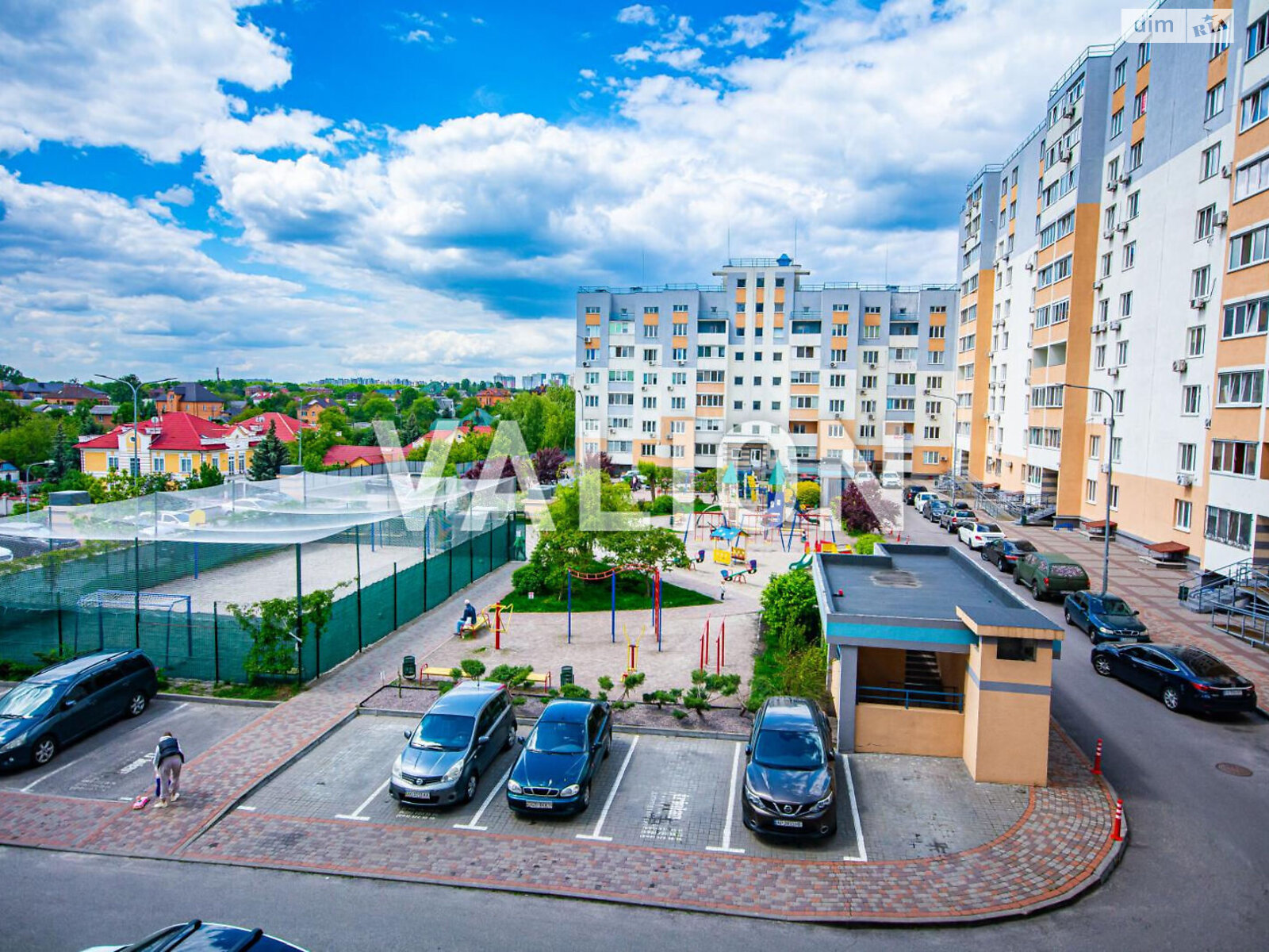 Продажа трехкомнатной квартиры в Киеве, на ул. Сергeя Данченко 28Б, район Мостицкий Массив фото 1 Продажа трехкомнатной квартиры в Киеве, на ул. Сергeя Данченко 28Б, район Мостицкий Массив фото 1