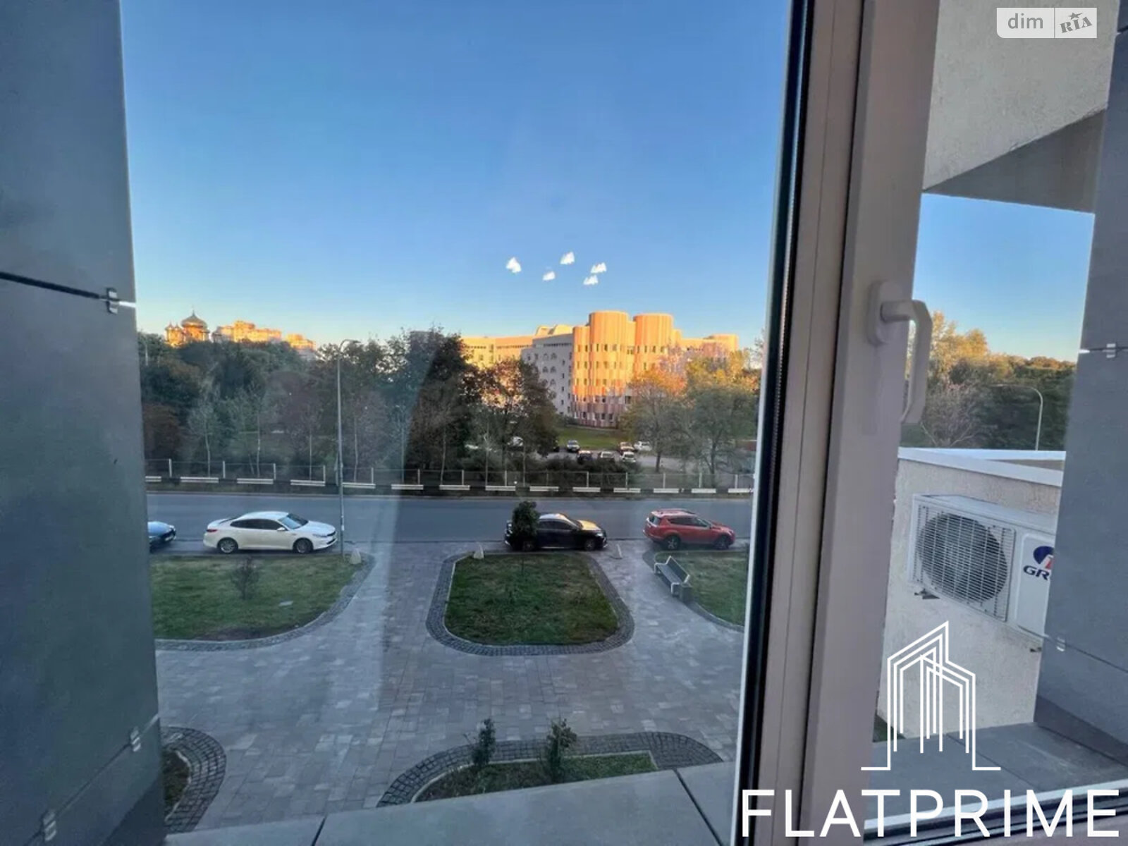 Продаж двокімнатної квартири в Києві, на вул. Сергія Данченка 28, район Мостицький Масив фото 1 Продаж двокімнатної квартири в Києві, на вул. Сергія Данченка 28, район Мостицький Масив фото 1