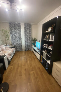 Продаж трикімнатної квартири в Києві, на вул. Сергія Данченка 5, район Мостицький Масив фото 2