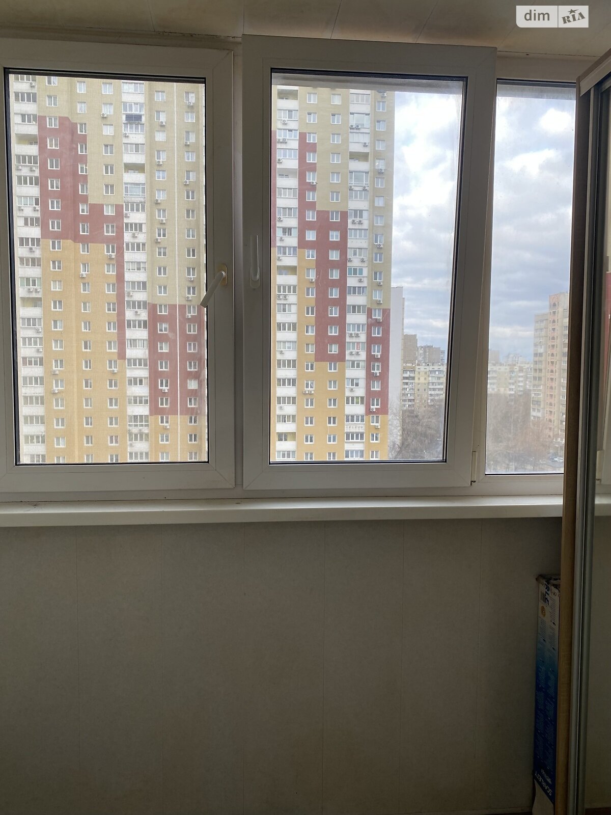 Продаж трикімнатної квартири в Києві, на вул. Сергія Данченка 5, район Подільський фото 1 Продаж трикімнатної квартири в Києві, на вул. Сергія Данченка 5, район Подільський фото 1