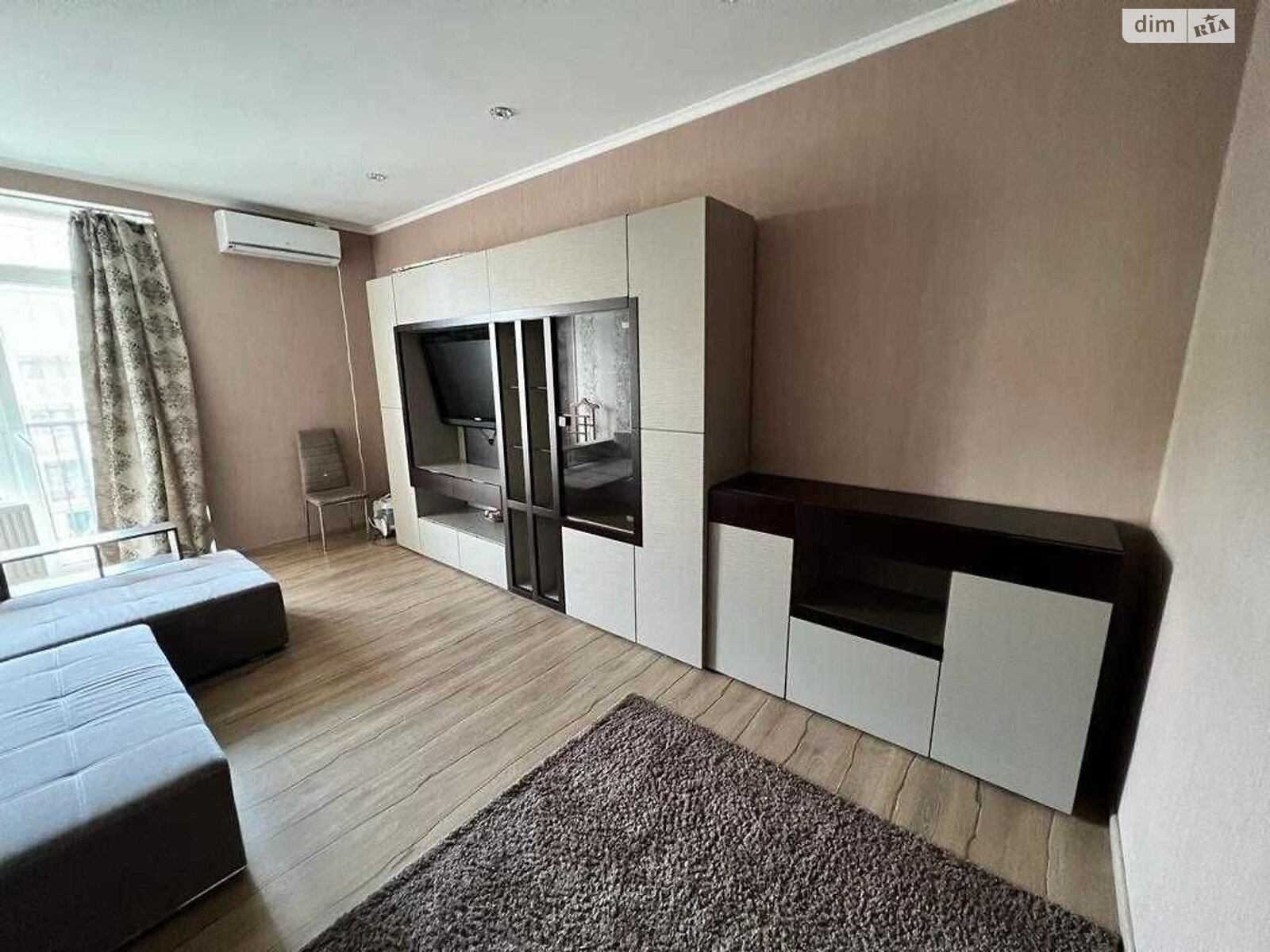 Продажа однокомнатной квартиры в Киеве, на ул. Сергeя Данченко 8, район Мостицкий Массив фото 1 Продажа однокомнатной квартиры в Киеве, на ул. Сергeя Данченко 8, район Мостицкий Массив фото 1