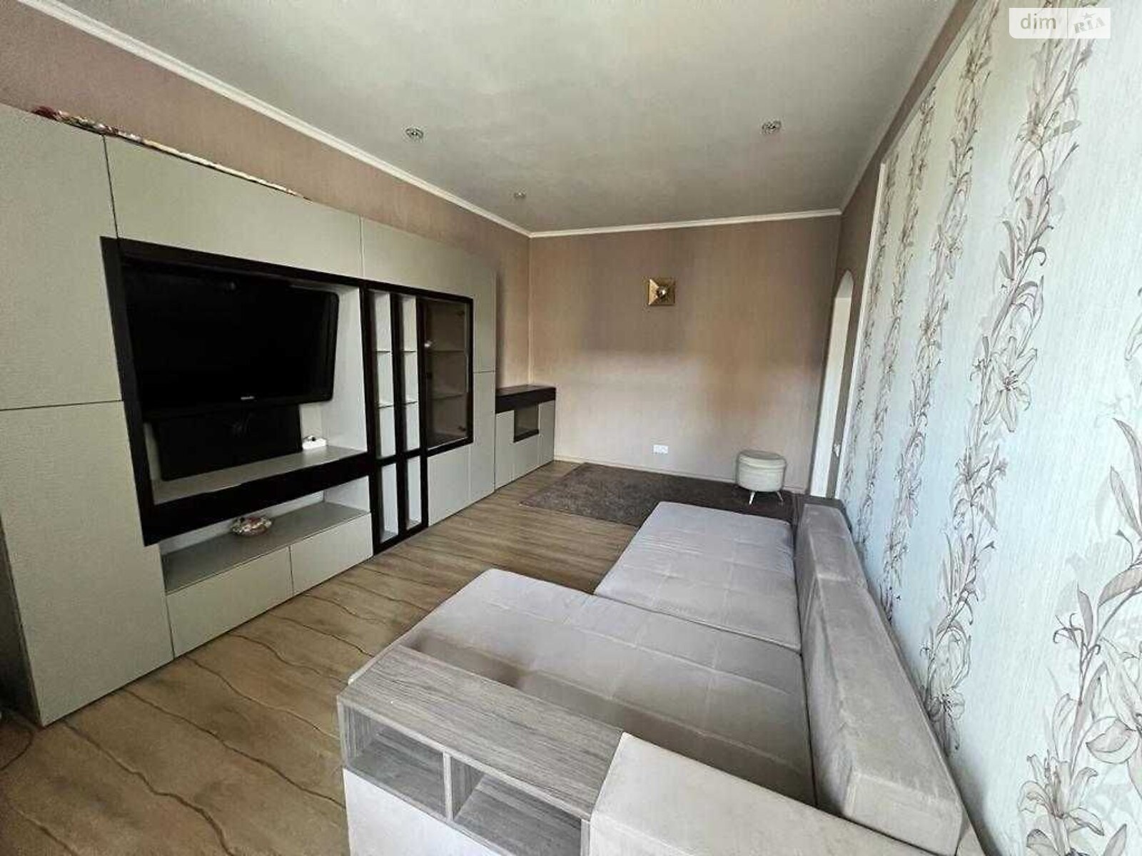 Продажа однокомнатной квартиры в Киеве, на ул. Сергeя Данченко 8, район Мостицкий Массив фото 1 Продажа однокомнатной квартиры в Киеве, на ул. Сергeя Данченко 8, район Мостицкий Массив фото 1