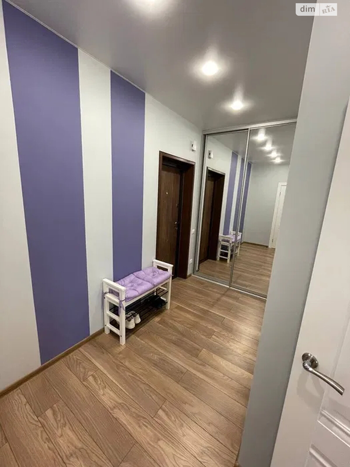 Продаж однокімнатної квартири в Києві, на вул. Сергія Данченка 32, район Мостицький Масив фото 1 Продаж однокімнатної квартири в Києві, на вул. Сергія Данченка 32, район Мостицький Масив фото 1