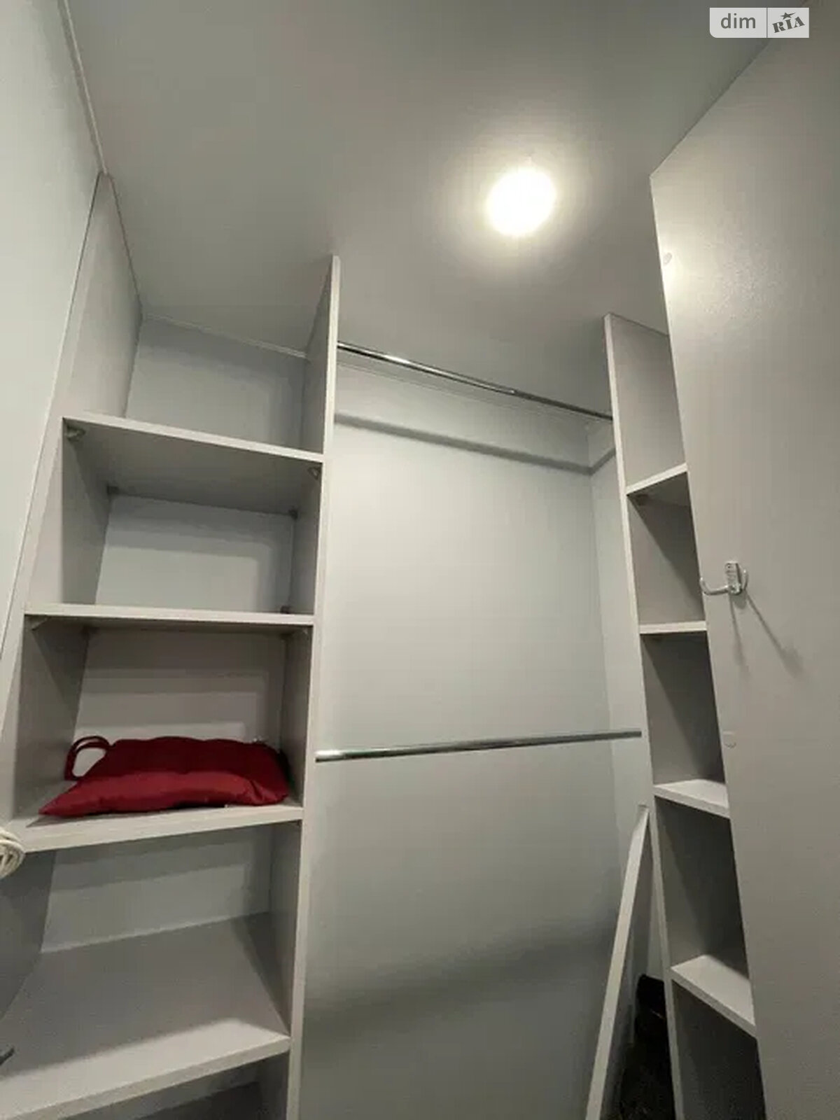 Продаж однокімнатної квартири в Києві, на вул. Сергія Данченка 32, район Мостицький Масив фото 1 Продаж однокімнатної квартири в Києві, на вул. Сергія Данченка 32, район Мостицький Масив фото 1