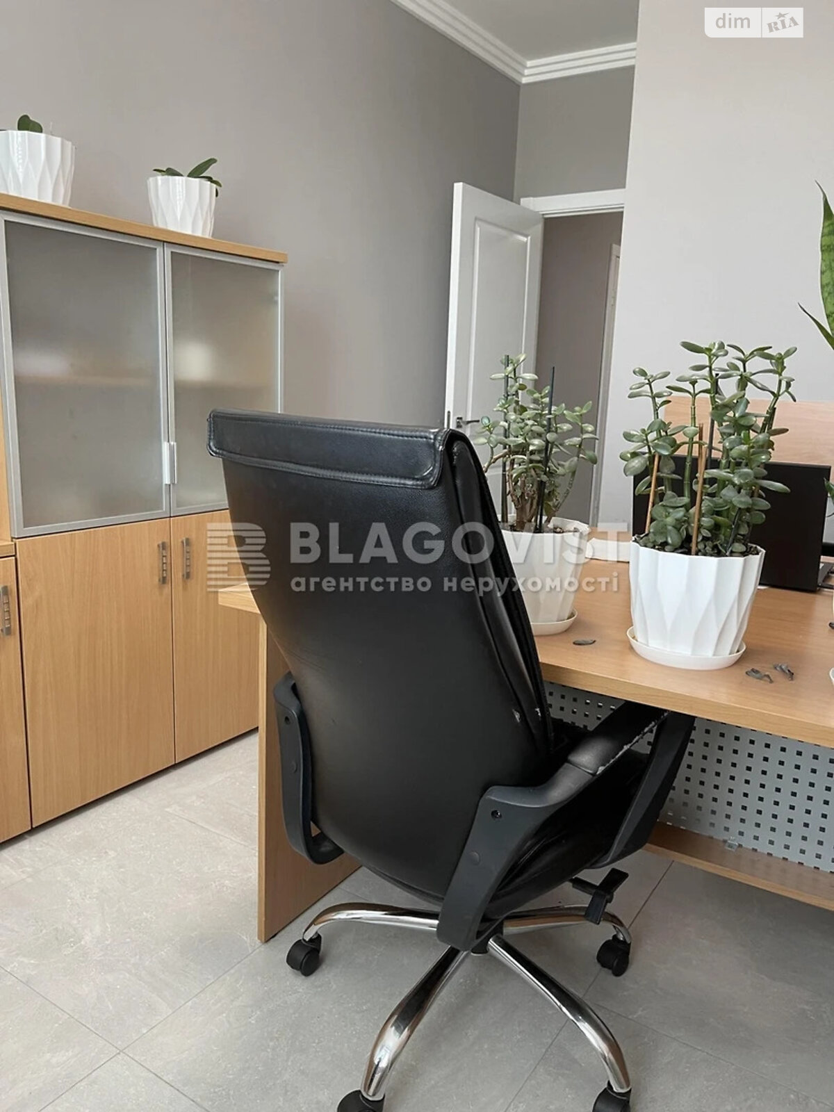 Продажа четырехкомнатной квартиры в Киеве, на ул. Сергeя Данченко 34А, район Мостицкий Массив фото 1 Продажа четырехкомнатной квартиры в Киеве, на ул. Сергeя Данченко 34А, район Мостицкий Массив фото 1