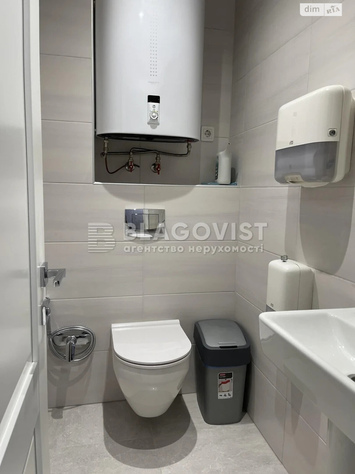 Продажа четырехкомнатной квартиры в Киеве, на ул. Сергeя Данченко 34А, район Мостицкий Массив фото 1 Продажа четырехкомнатной квартиры в Киеве, на ул. Сергeя Данченко 34А, район Мостицкий Массив фото 1