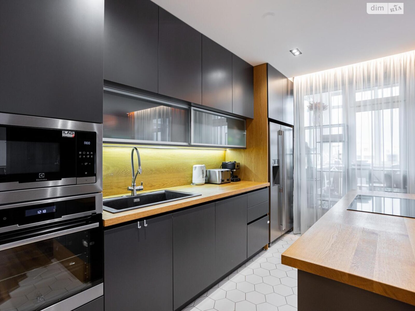 Продажа четырехкомнатной квартиры в Киеве, на ул. Сергeя Данченко 14А, район Мостицкий Массив фото 1