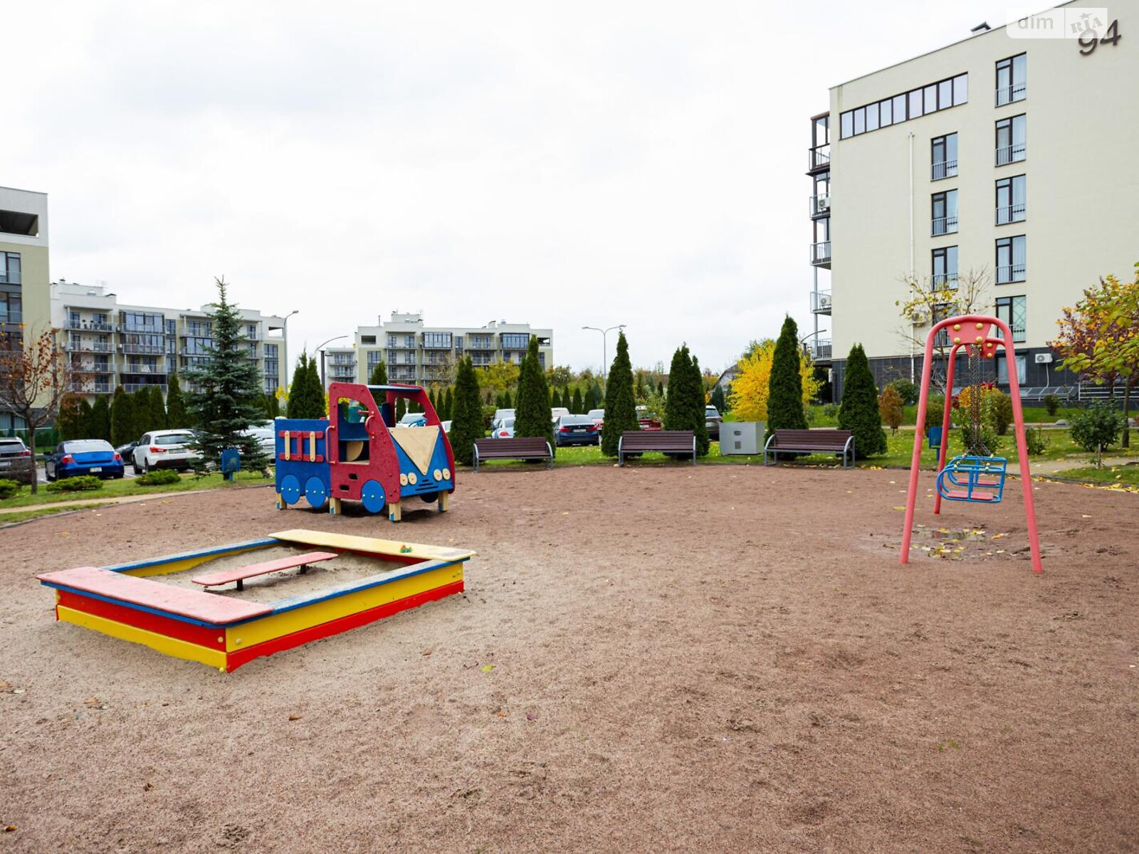 Продажа четырехкомнатной квартиры в Киеве, на ул. Сергeя Данченко 14А, район Мостицкий Массив фото 1