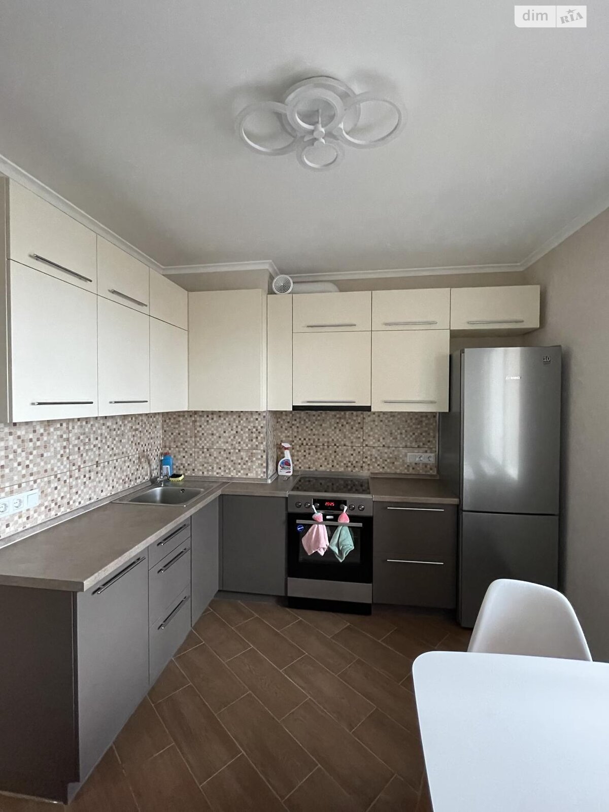 Продаж однокімнатної квартири в Києві, на вул. Сергія Котенка 5, район Мостицький Масив фото 1 Продаж однокімнатної квартири в Києві, на вул. Сергія Котенка 5, район Мостицький Масив фото 1