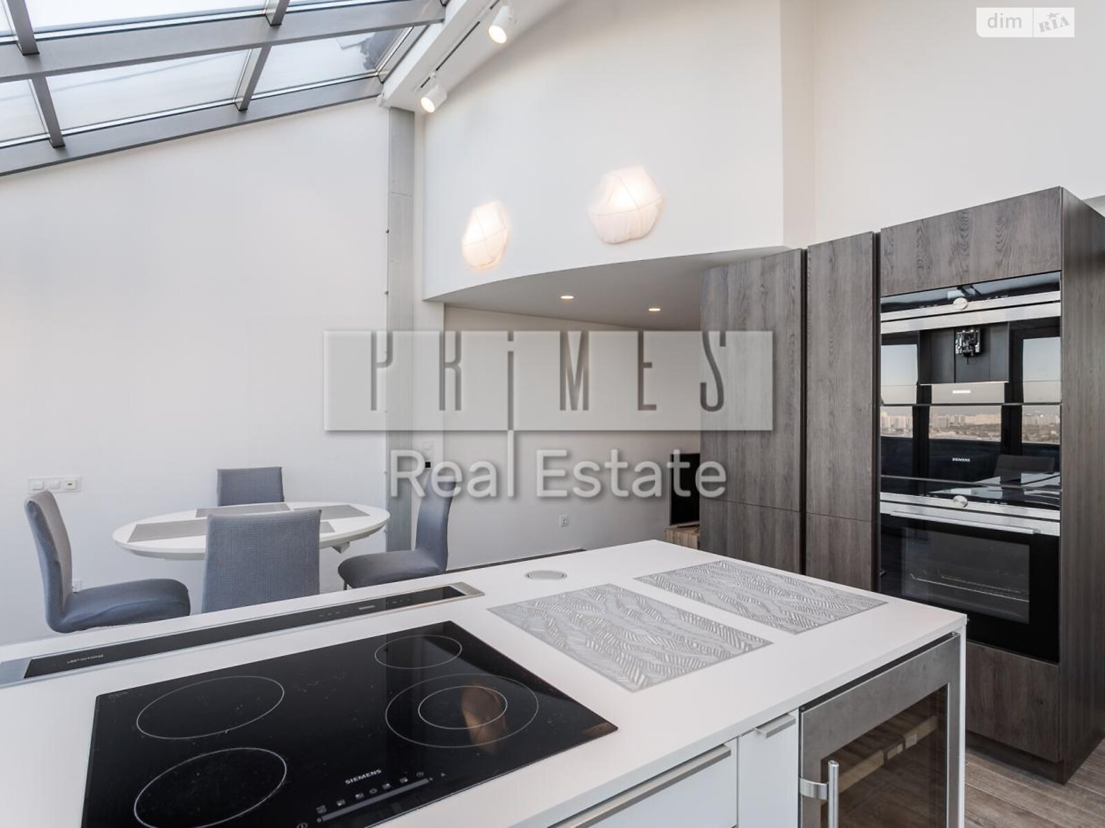 Продажа трехкомнатной квартиры в Киеве, на пер. Моторный 9, фото 1 Продажа трехкомнатной квартиры в Киеве, на пер. Моторный 9, фото 1