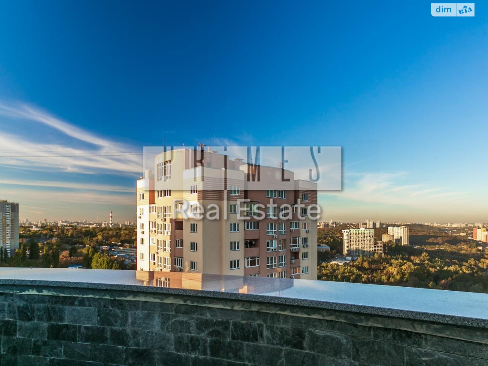 Продажа трехкомнатной квартиры в Киеве, на пер. Моторный 9, фото 1 Продажа трехкомнатной квартиры в Киеве, на пер. Моторный 9, фото 1