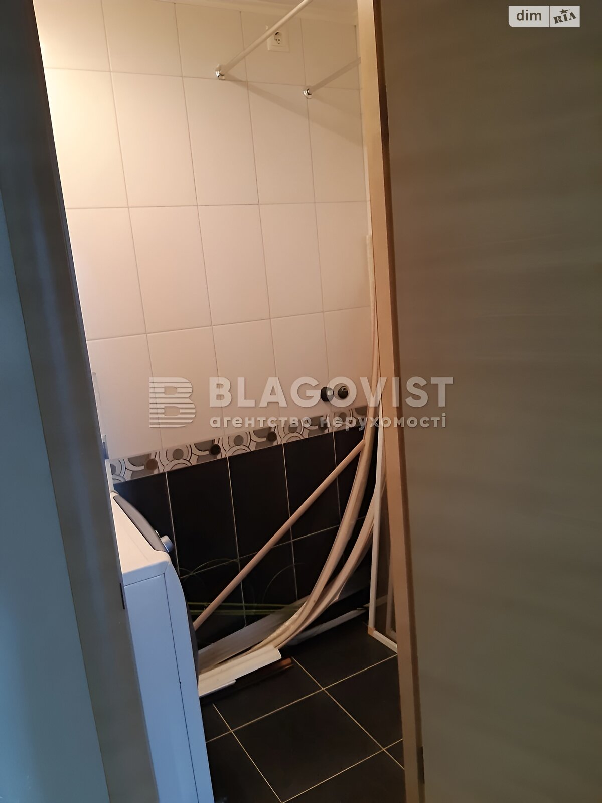 Продаж двокімнатної квартири в Києві, на просп. Науки 88, район Мишоловка фото 1 Продаж двокімнатної квартири в Києві, на просп. Науки 88, район Мишоловка фото 1