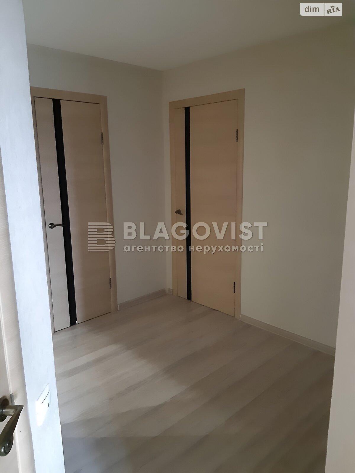 Продаж двокімнатної квартири в Києві, на просп. Науки 88, район Мишоловка фото 1 Продаж двокімнатної квартири в Києві, на просп. Науки 88, район Мишоловка фото 1
