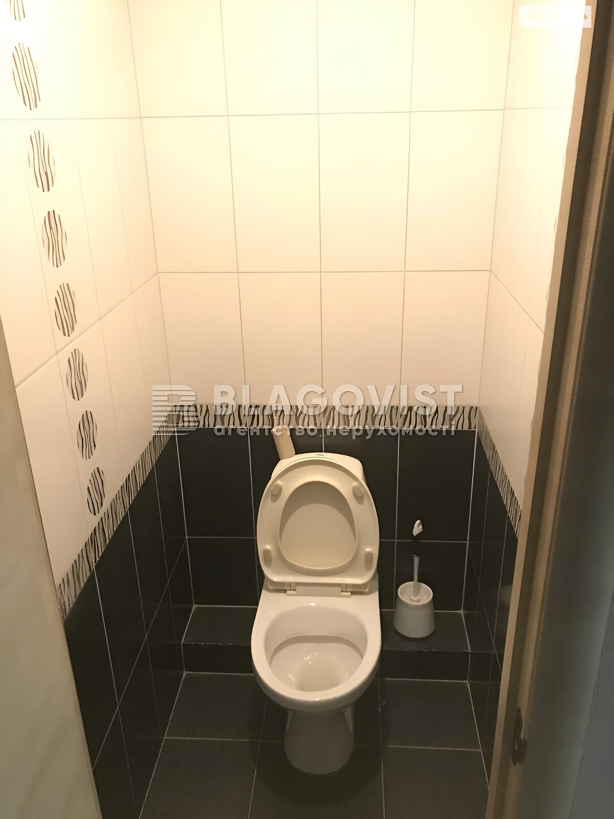 Продаж двокімнатної квартири в Києві, на просп. Науки 88, район Мишоловка фото 1 Продаж двокімнатної квартири в Києві, на просп. Науки 88, район Мишоловка фото 1