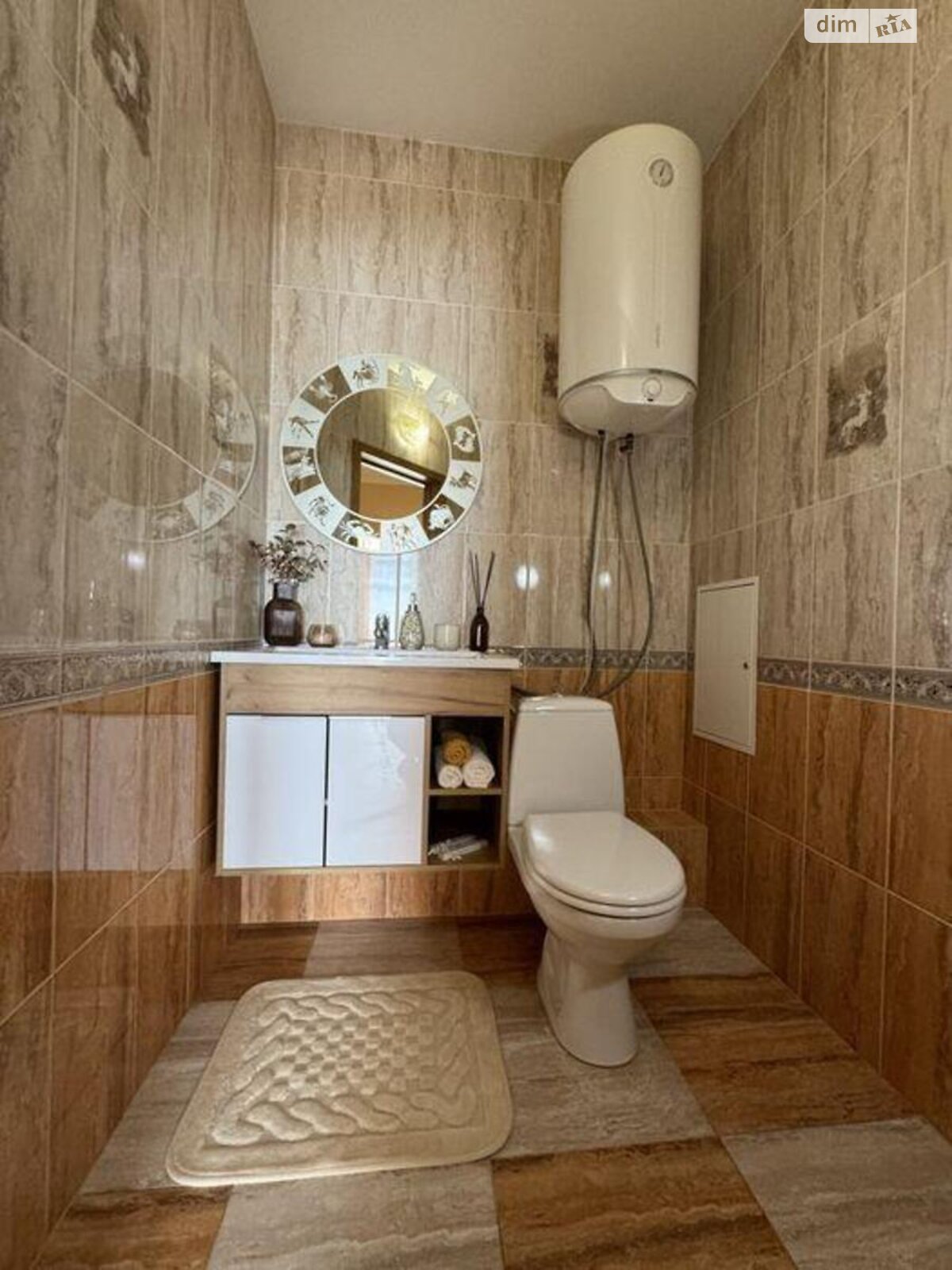 Продажа трехкомнатной квартиры в Киеве, на просп. Науки 80А/73, район Мышеловка фото 1 Продажа трехкомнатной квартиры в Киеве, на просп. Науки 80А/73, район Мышеловка фото 1