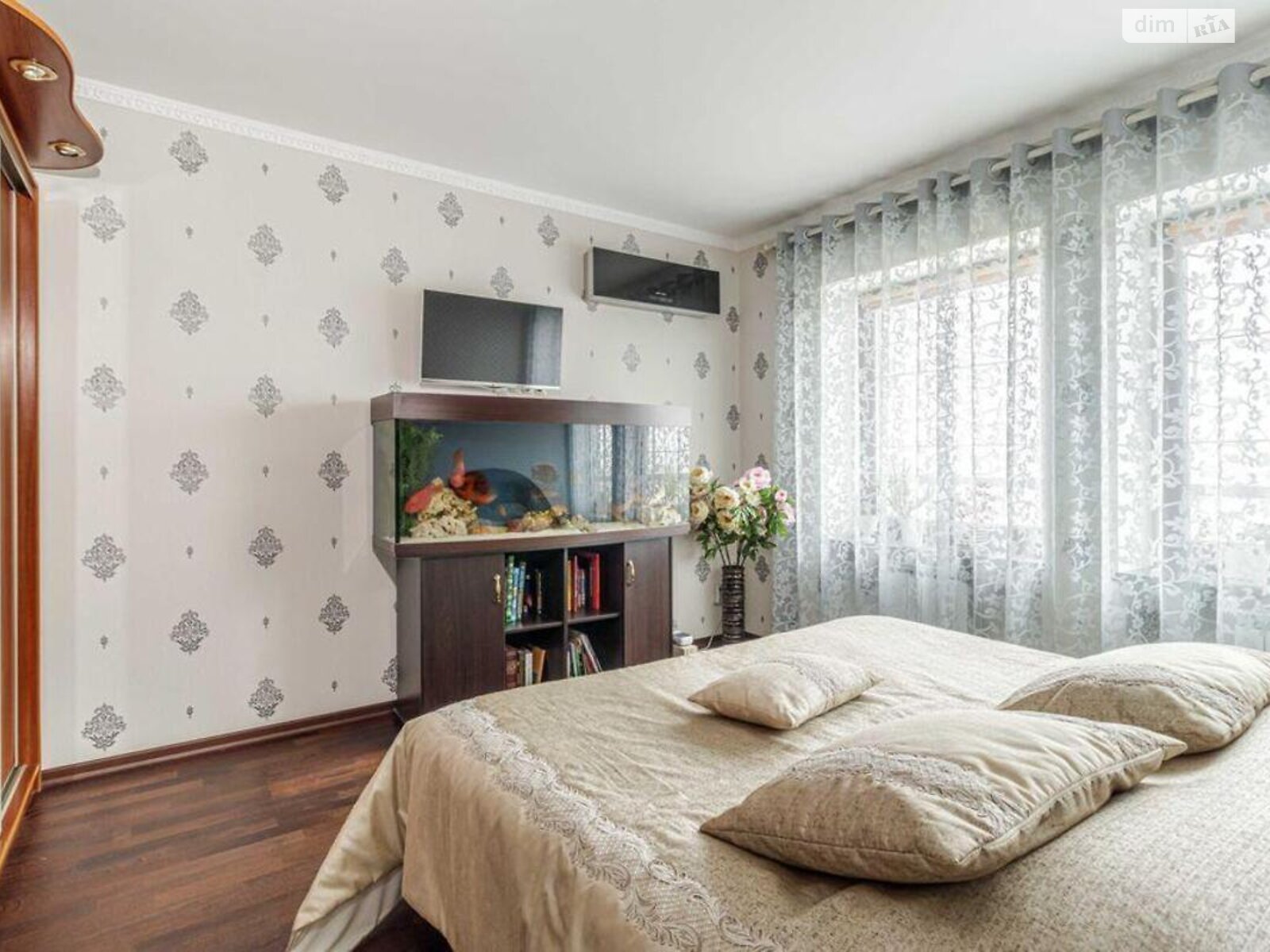 Продажа двухкомнатной квартиры в Киеве, на просп. Науки 80А/73, район Мышеловка фото 1 Продажа двухкомнатной квартиры в Киеве, на просп. Науки 80А/73, район Мышеловка фото 1