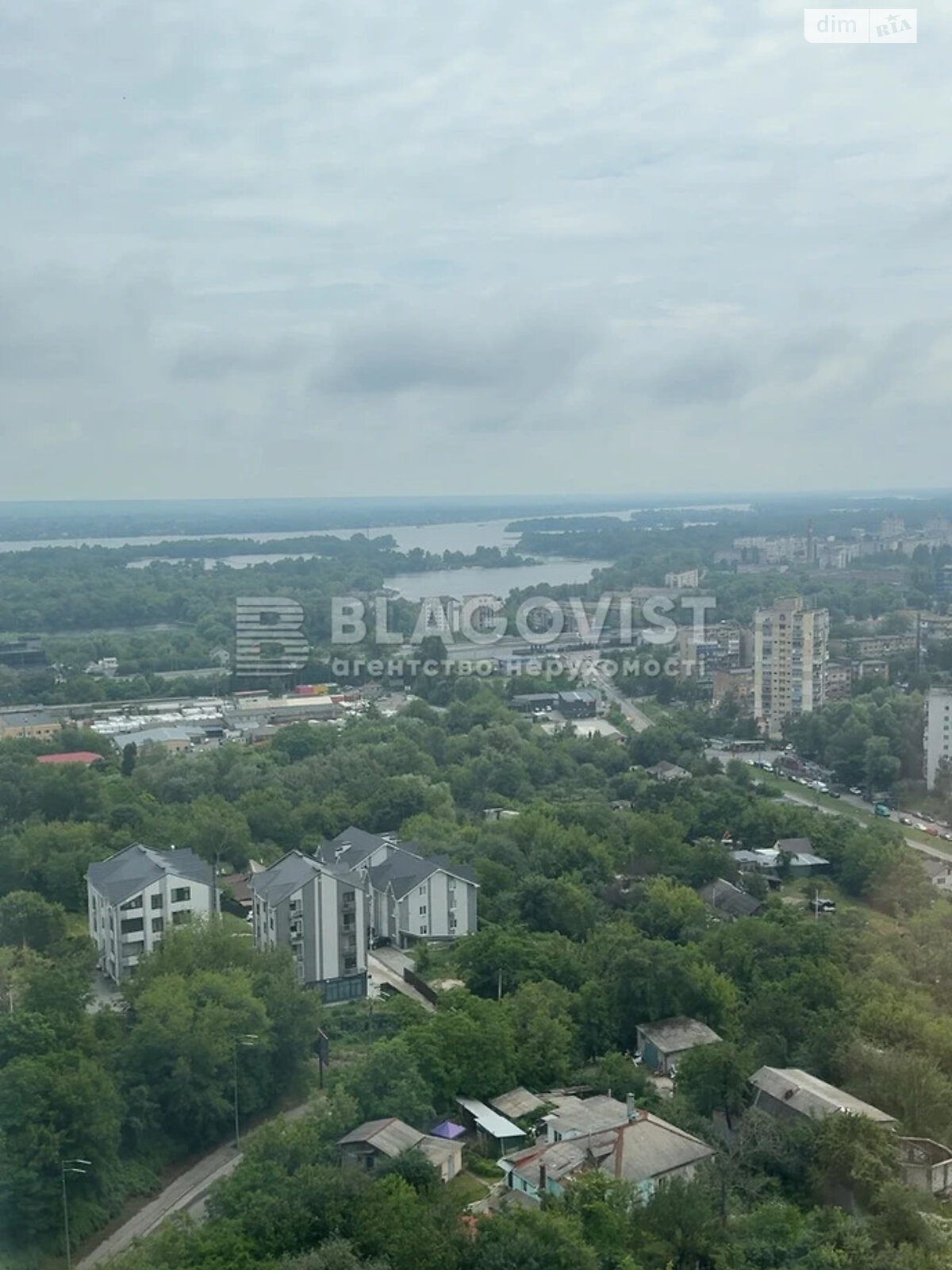 Продажа трехкомнатной квартиры в Киеве, на просп. Науки 80А/73, район Мышеловка фото 1 Продажа трехкомнатной квартиры в Киеве, на просп. Науки 80А/73, район Мышеловка фото 1