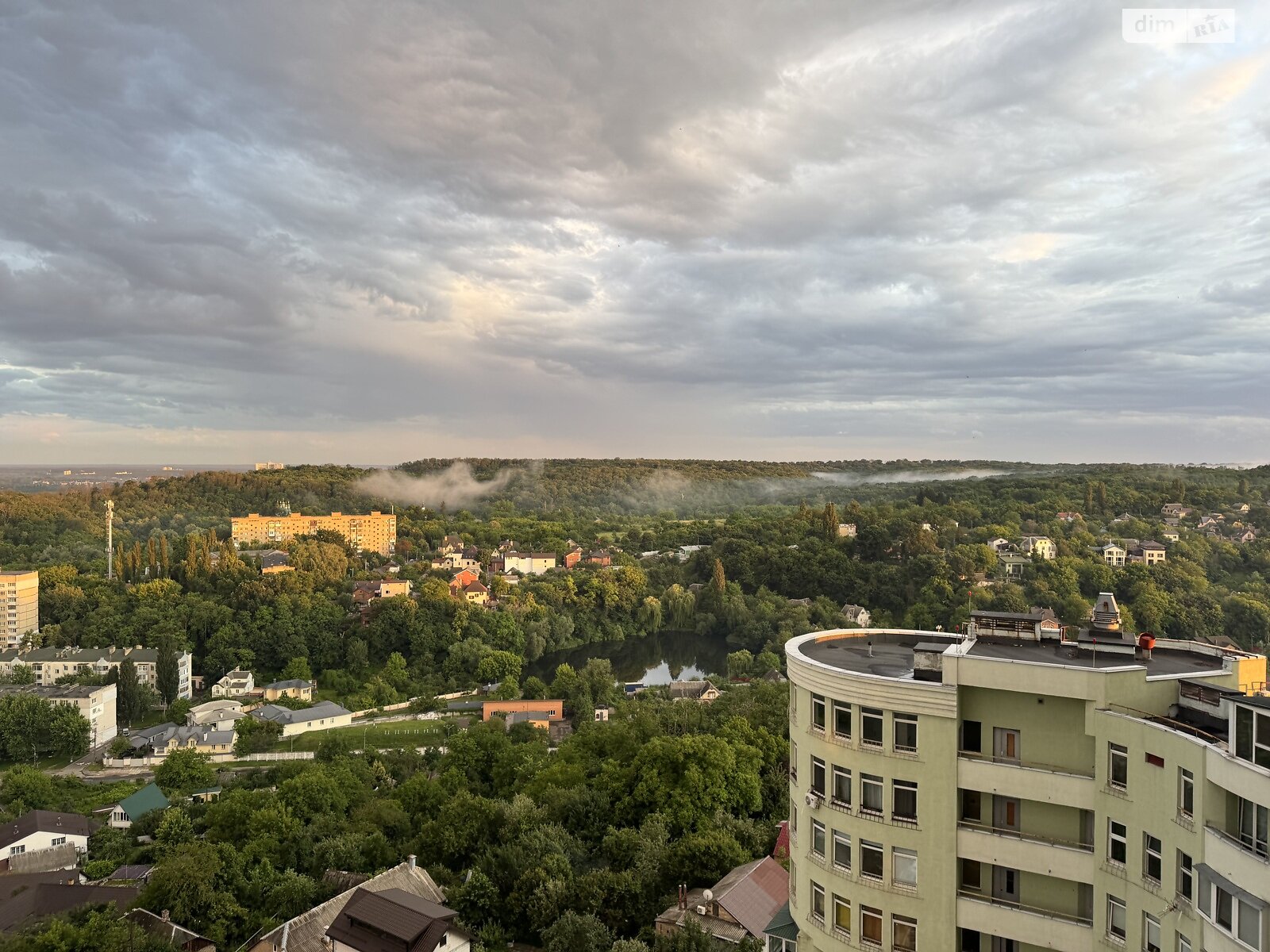 Продажа трехкомнатной квартиры в Киеве, на просп. Науки 80А/73, район Мышеловка фото 1 Продажа трехкомнатной квартиры в Киеве, на просп. Науки 80А/73, район Мышеловка фото 1