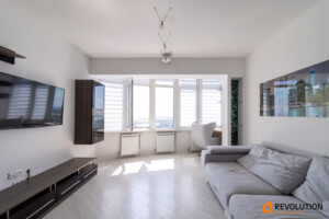 Продажа двухкомнатной квартиры в Киеве, на просп. Науки 80А/73, район Мышеловка фото 2 Продажа двухкомнатной квартиры в Киеве, на просп. Науки 80А/73, район Мышеловка фото 2