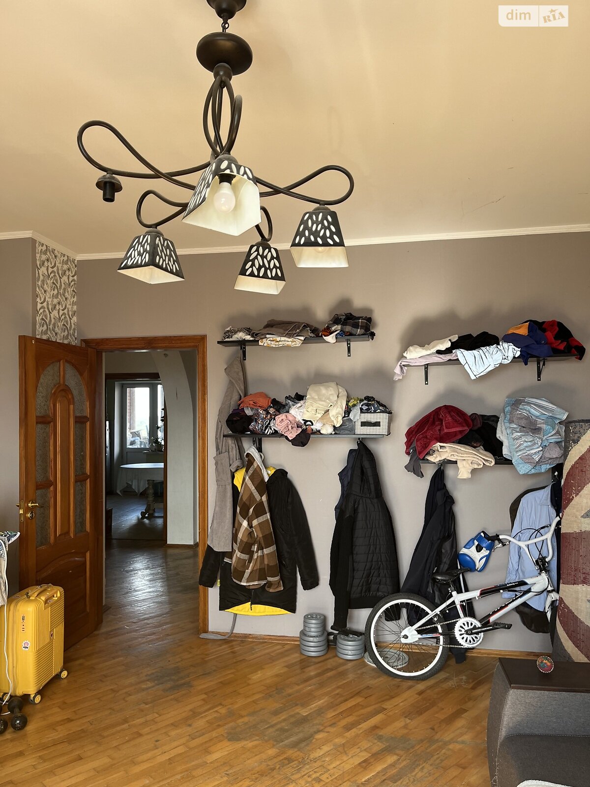 Продаж трикімнатної квартири в Києві, на просп. Науки 62А, район Мишоловка фото 1