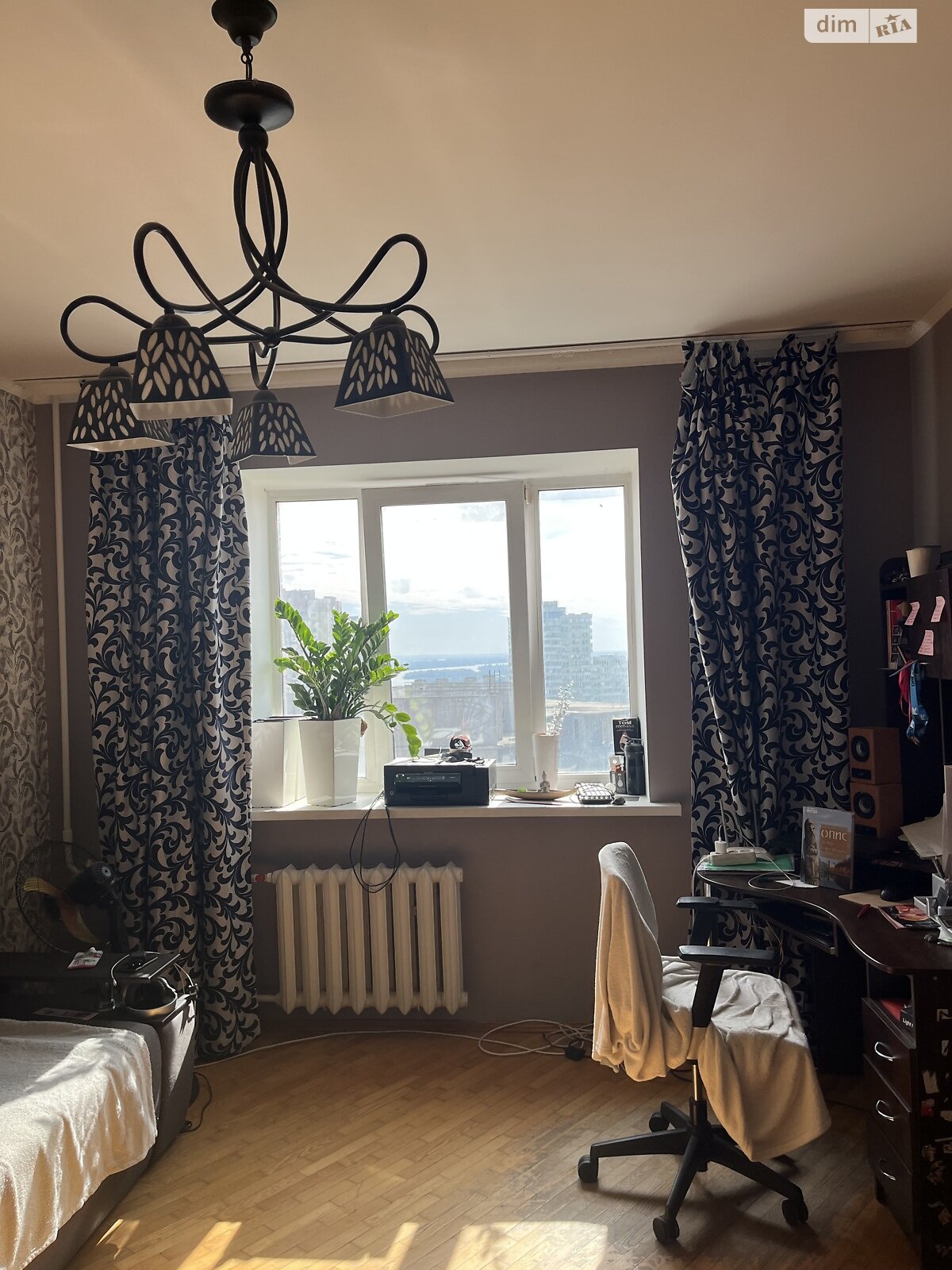 Продаж трикімнатної квартири в Києві, на просп. Науки 62А, район Мишоловка фото 1