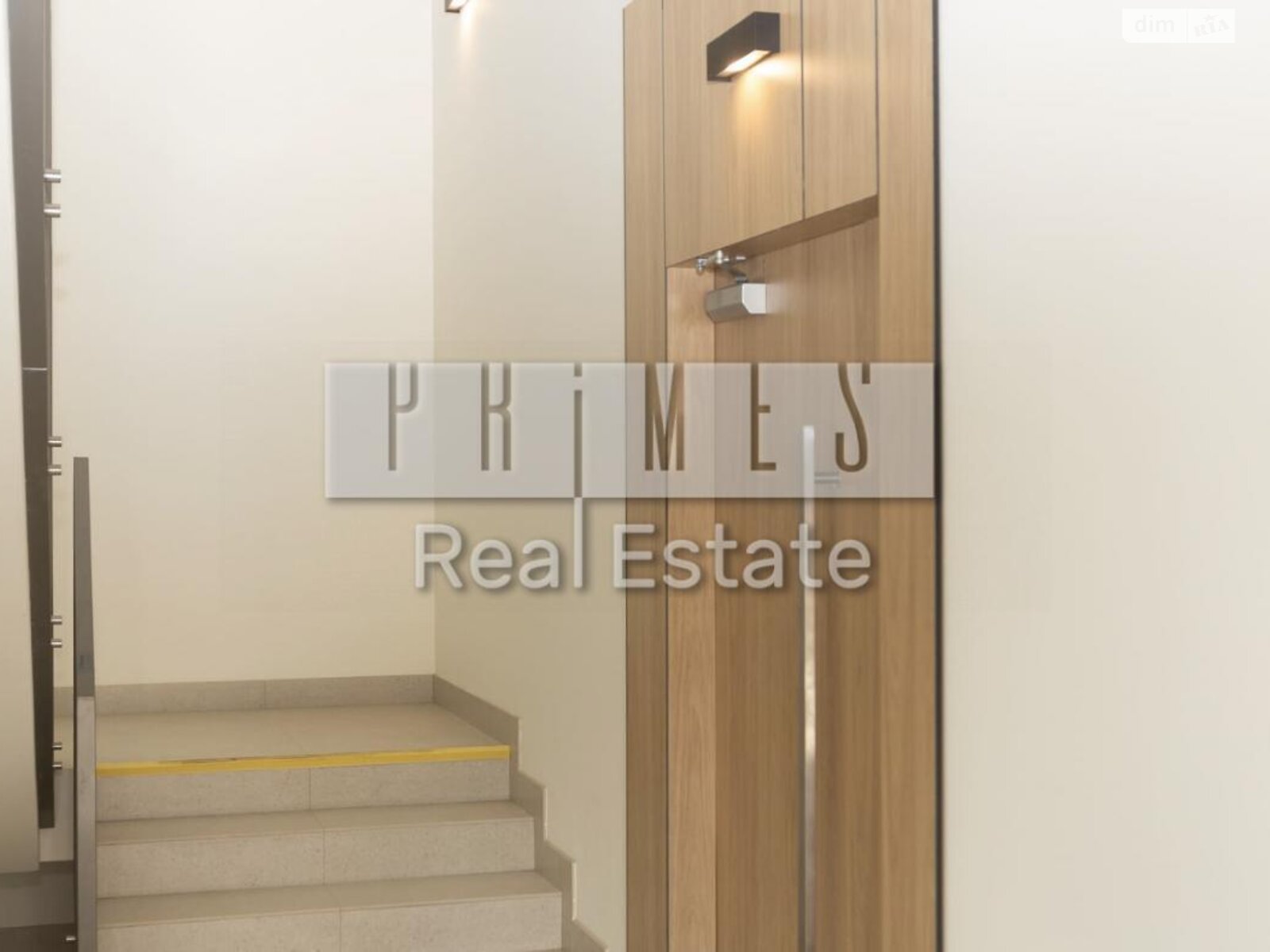Продажа трехкомнатной квартиры в Киеве, на ул. Набережно-Крещатицкая 21, фото 1 Продажа трехкомнатной квартиры в Киеве, на ул. Набережно-Крещатицкая 21, фото 1