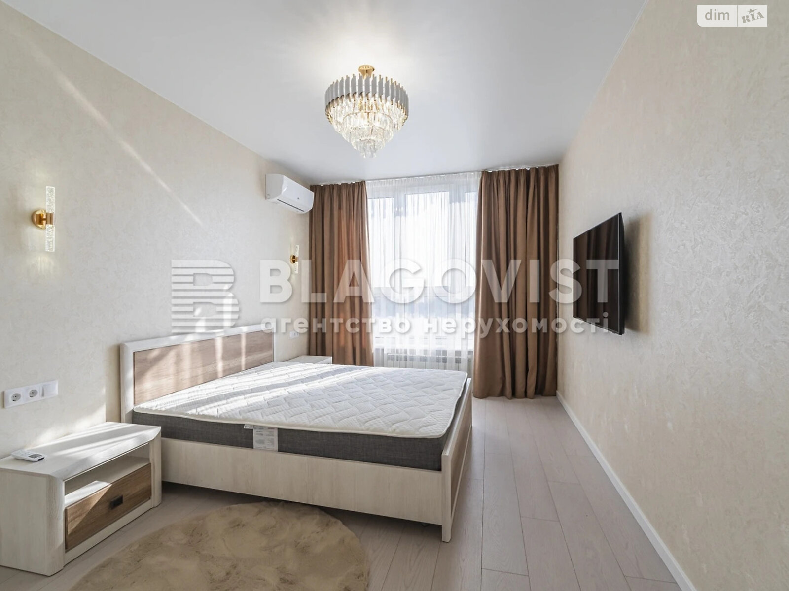 Продажа однокомнатной квартиры в Киеве, на ул. Набережно-Рыбальская дорога 27, фото 1