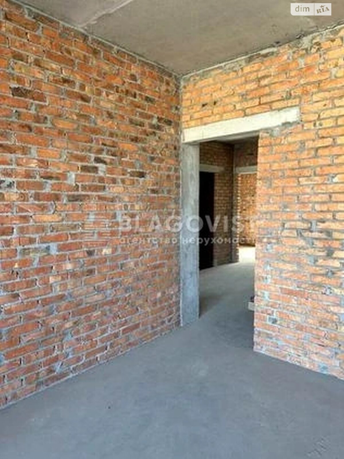 Продажа трехкомнатной квартиры в Киеве, на ул. Набережно-Рыбальская дорога 9, фото 1