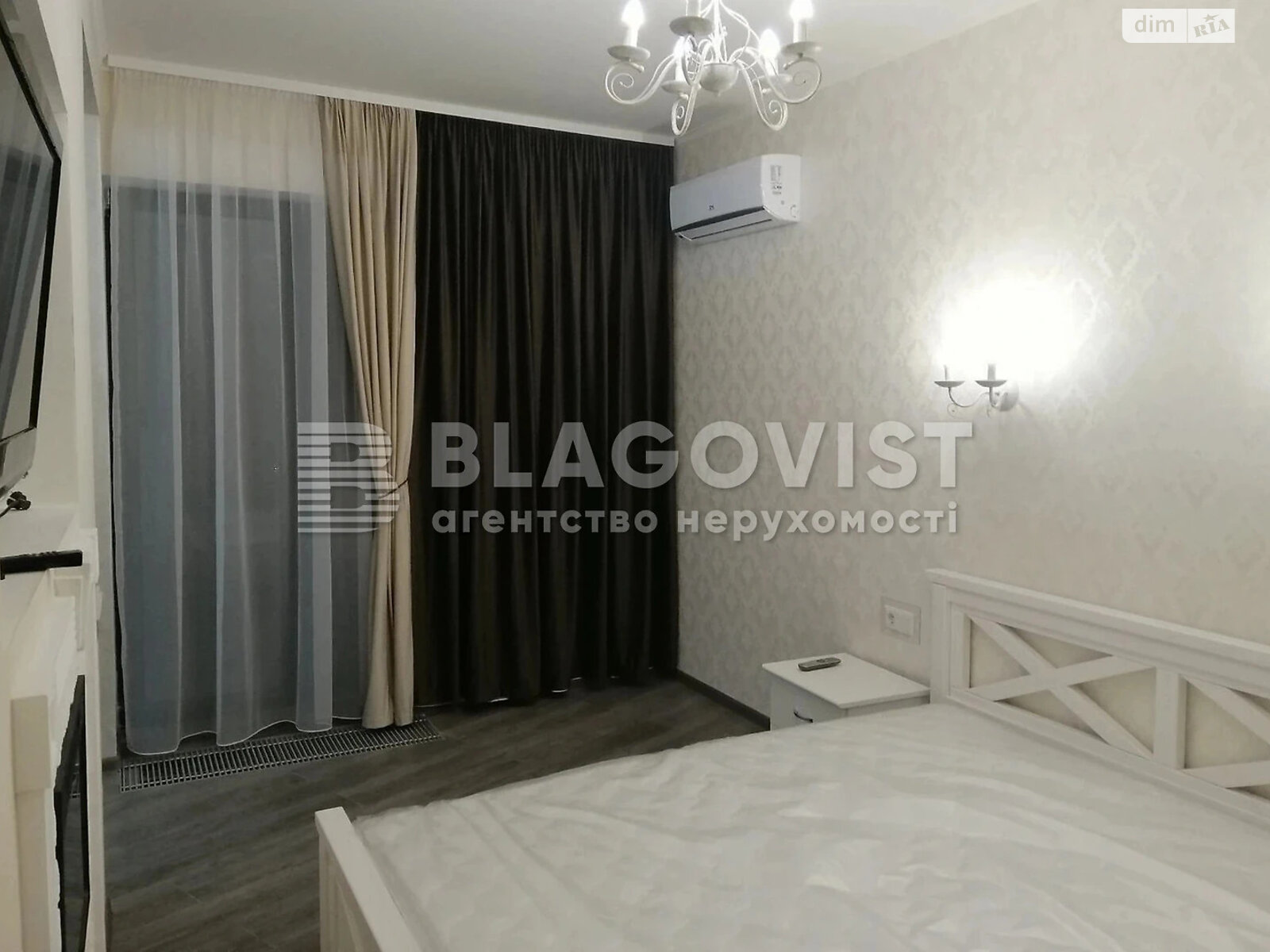 Продажа однокомнатной квартиры в Киеве, на ул. Набережно-Рыбальская дорога 27, фото 1