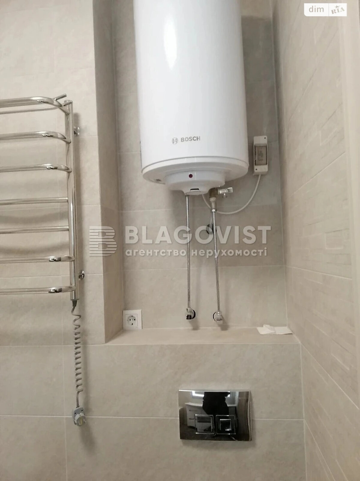 Продажа однокомнатной квартиры в Киеве, на ул. Набережно-Рыбальская дорога 27, фото 1