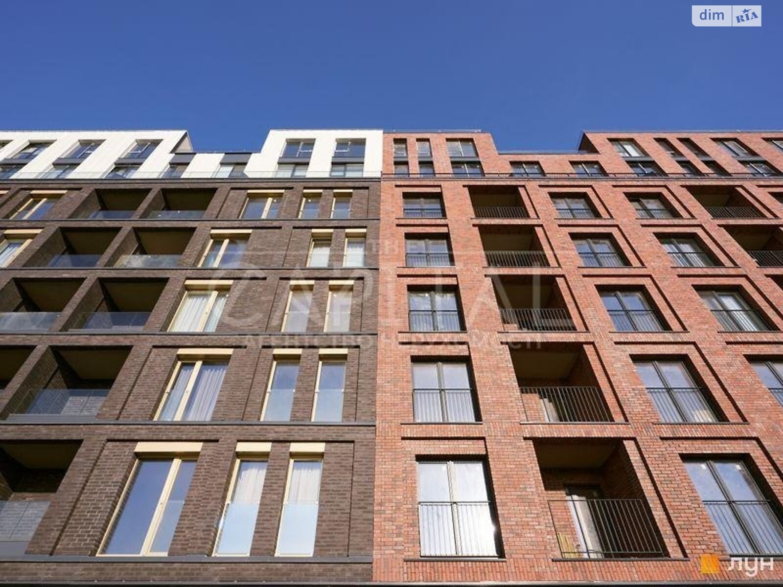 Продажа трехкомнатной квартиры в Киеве, на ул. Набережно-Рыбальская 3, фото 1 Продажа трехкомнатной квартиры в Киеве, на ул. Набережно-Рыбальская 3, фото 1