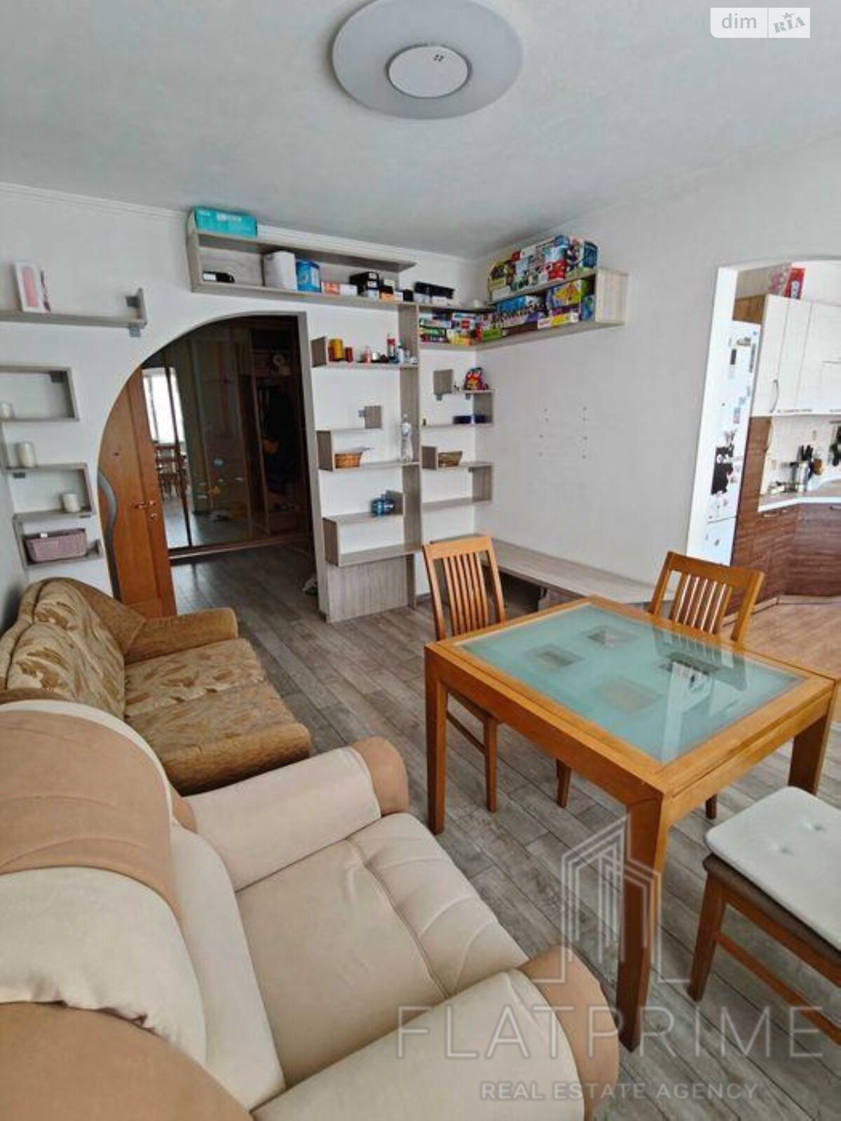 Продажа трехкомнатной квартиры в Киеве, на ул. Наталии Ужвий 4В, фото 1