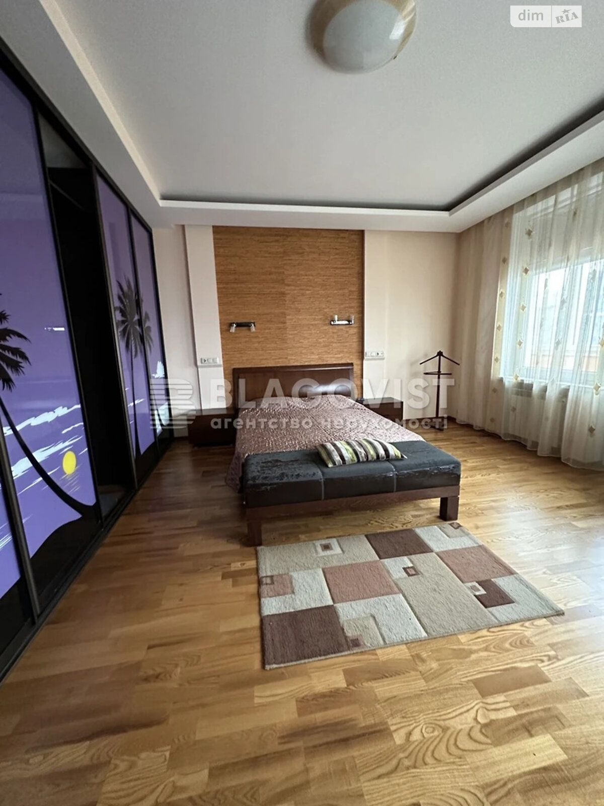 Продажа трехкомнатной квартиры в Киеве, на пер. Нестеровский 6, фото 1 Продажа трехкомнатной квартиры в Киеве, на пер. Нестеровский 6, фото 1