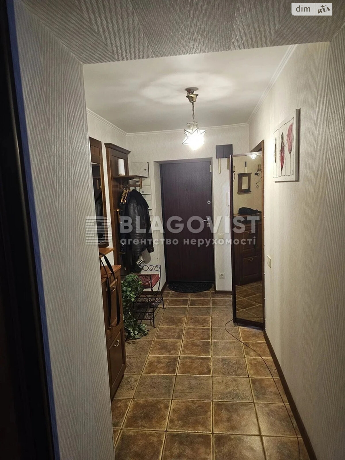 Продажа трехкомнатной квартиры в Киеве, на просп. Николая Бажана 24/1, фото 1 Продажа трехкомнатной квартиры в Киеве, на просп. Николая Бажана 24/1, фото 1